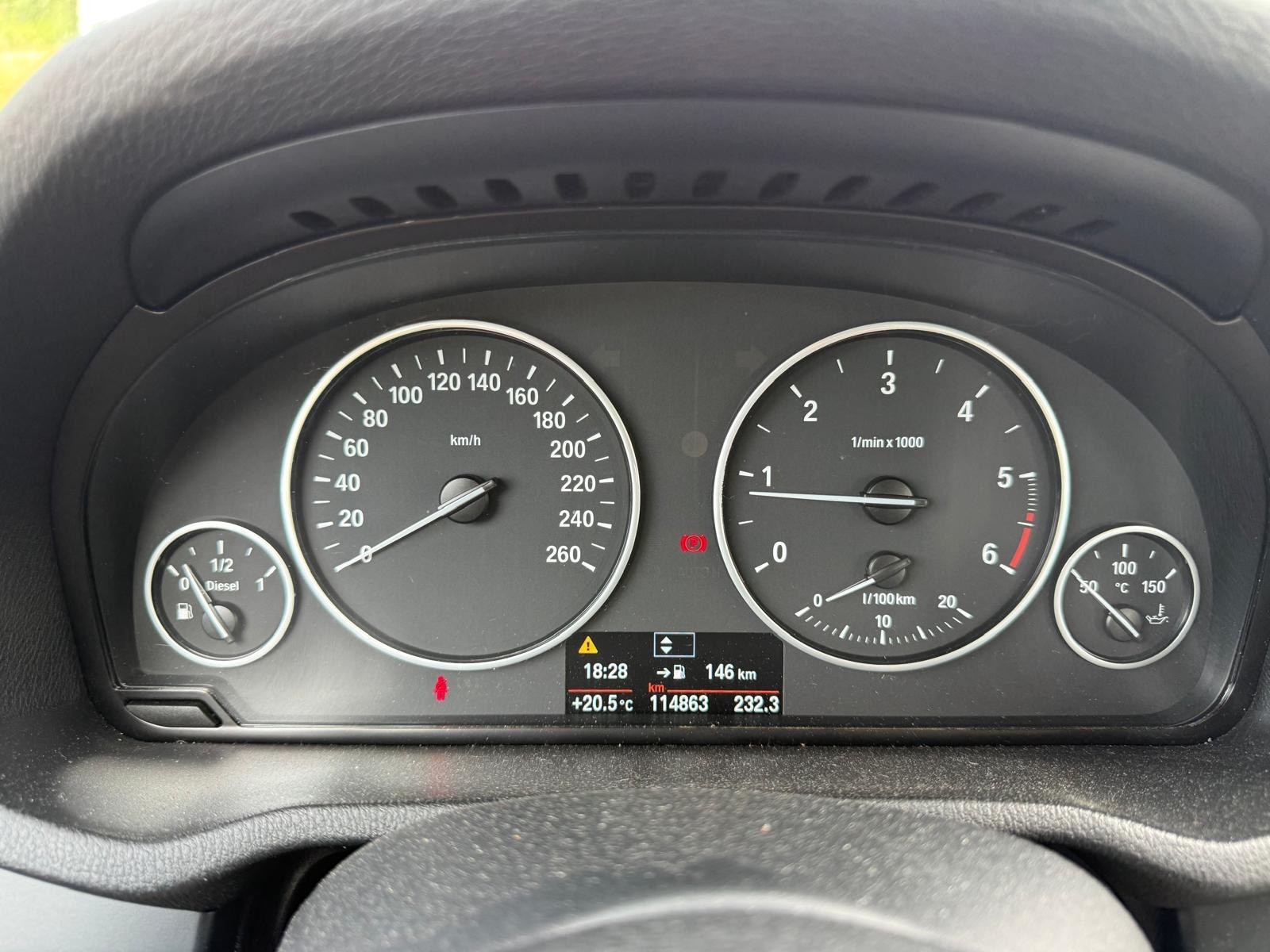BMW X3 xDrive 20d-image-8