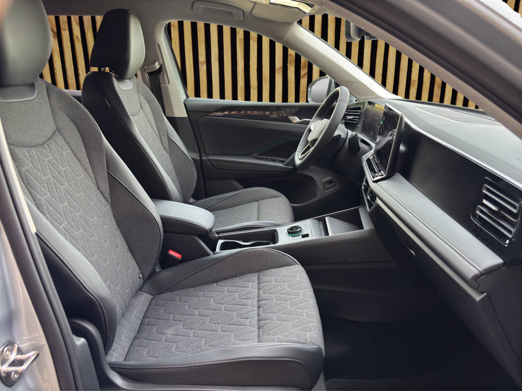 VW Tiguan 1.5 TSI Life DSG-image-4