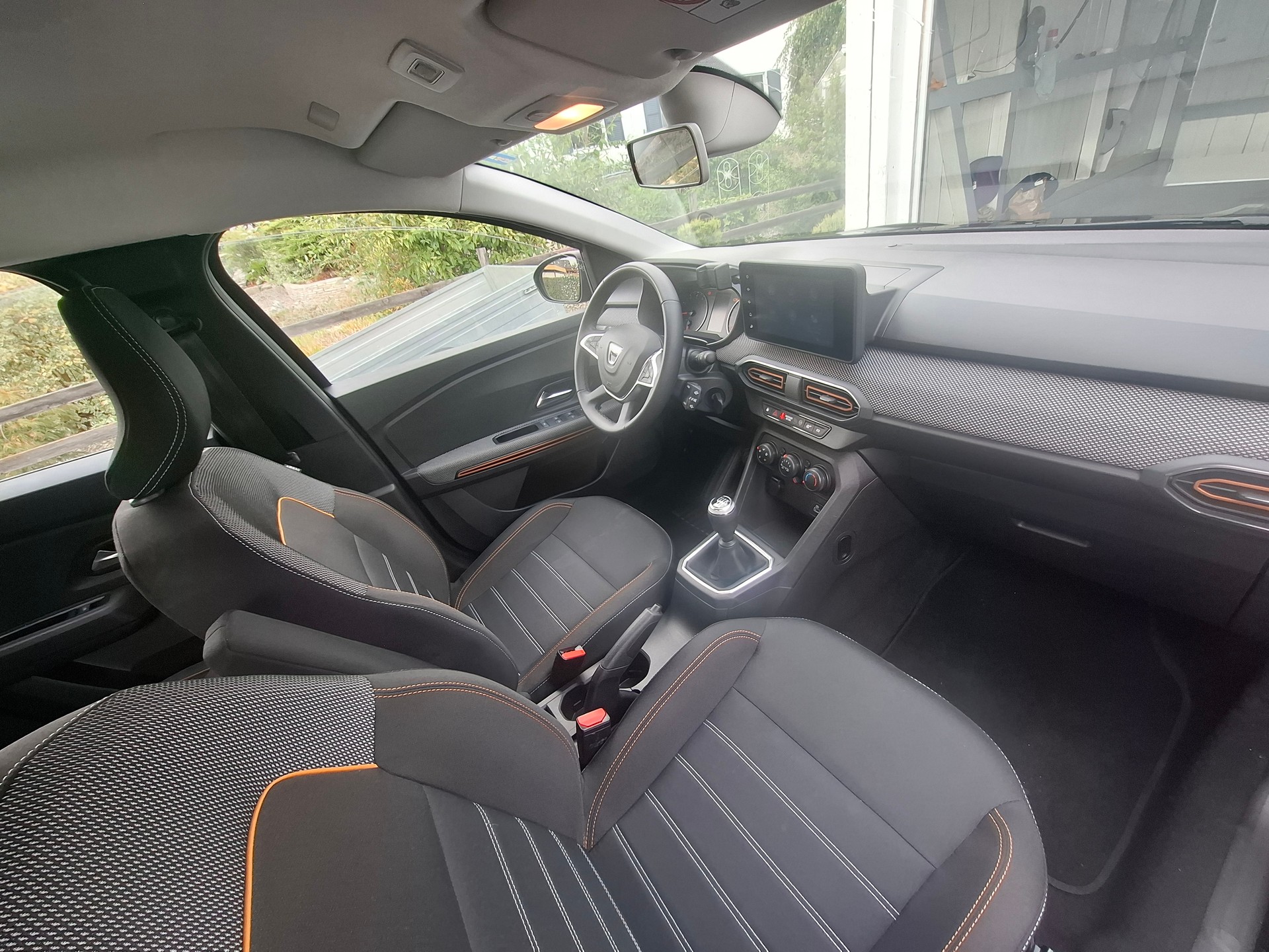 DACIA 1.0 TCe Stepway Expression-image-4