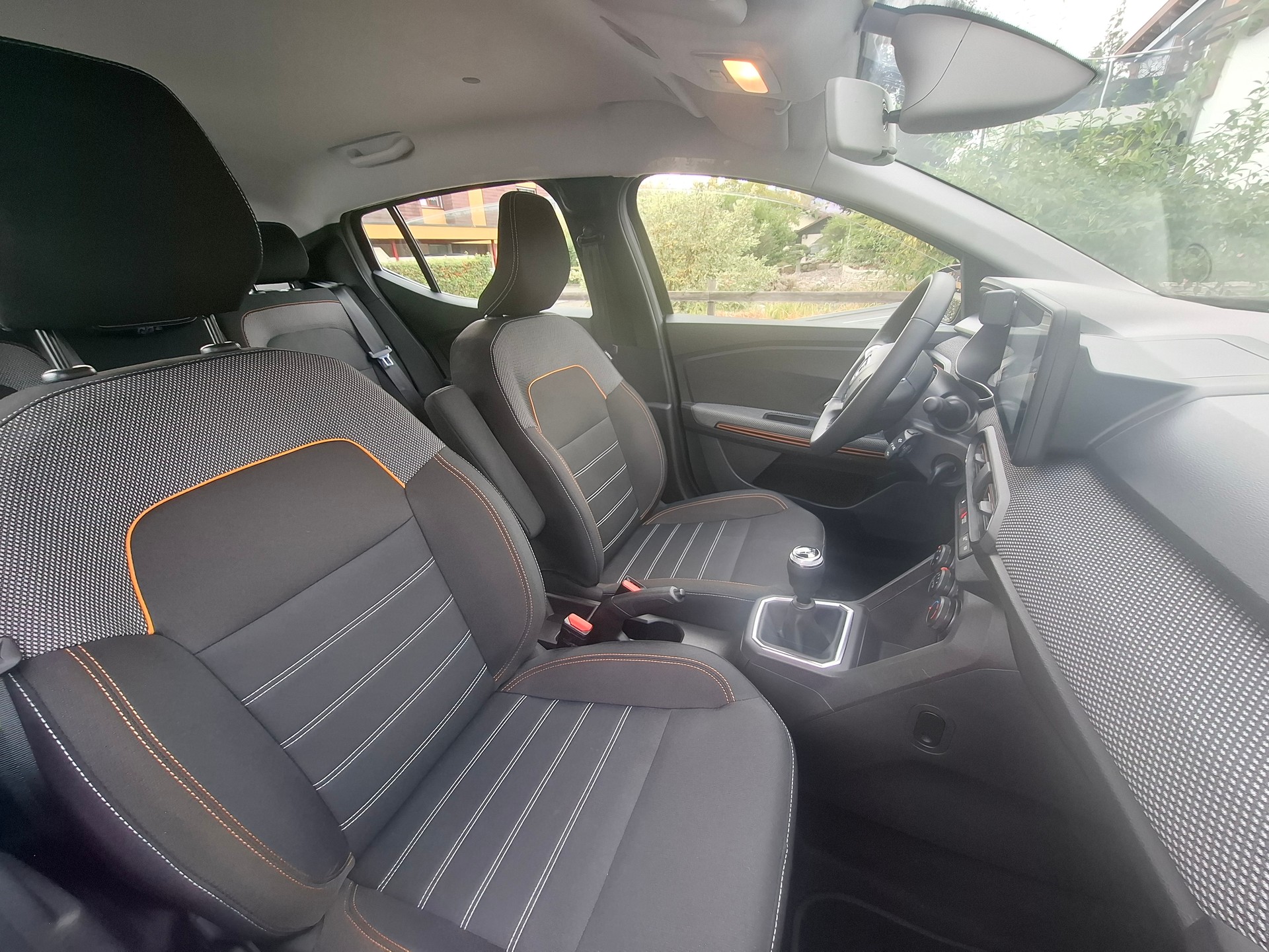DACIA 1.0 TCe Stepway Expression-image-5