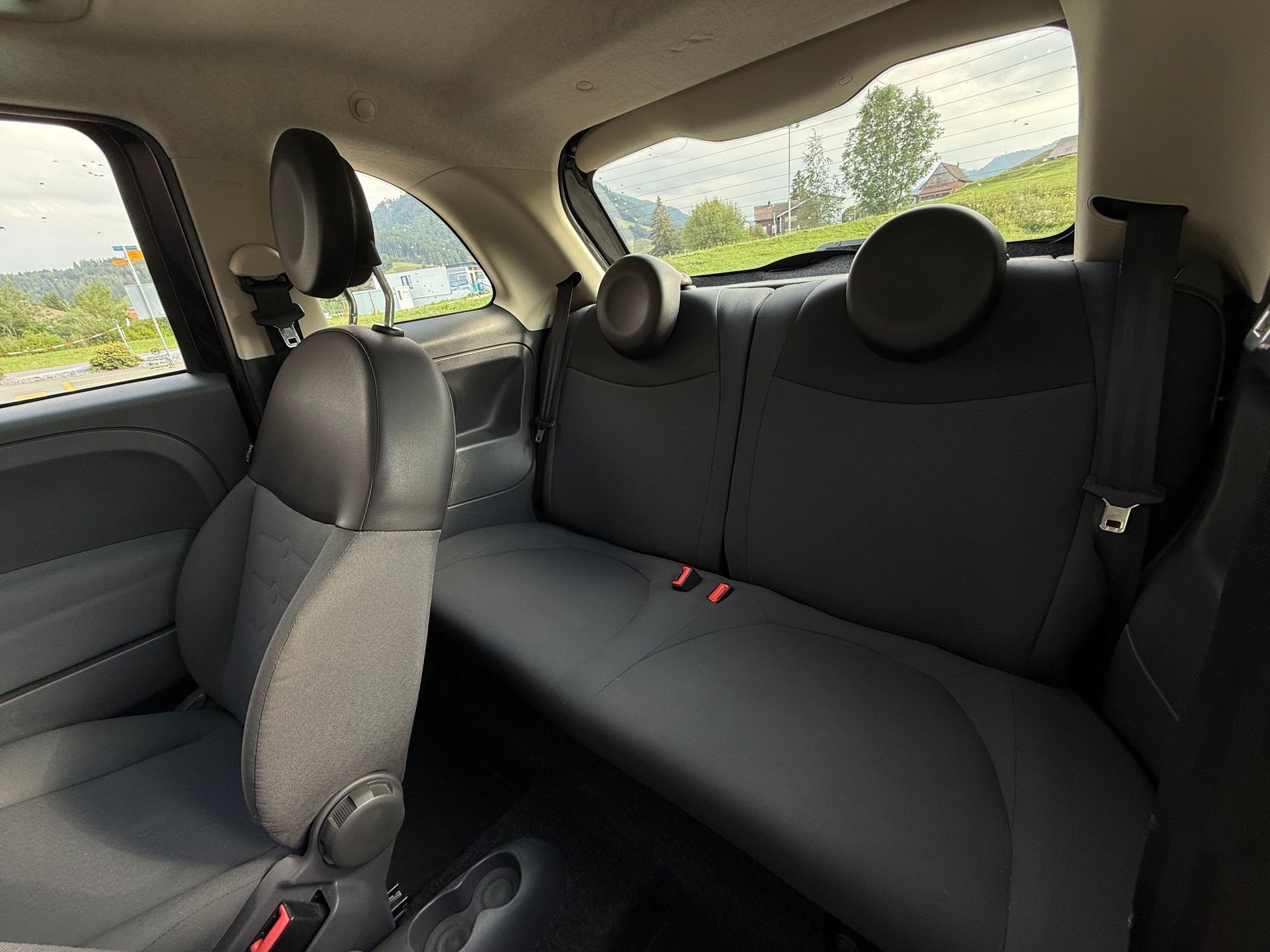 FIAT 500 1.2 Lounge-image-9