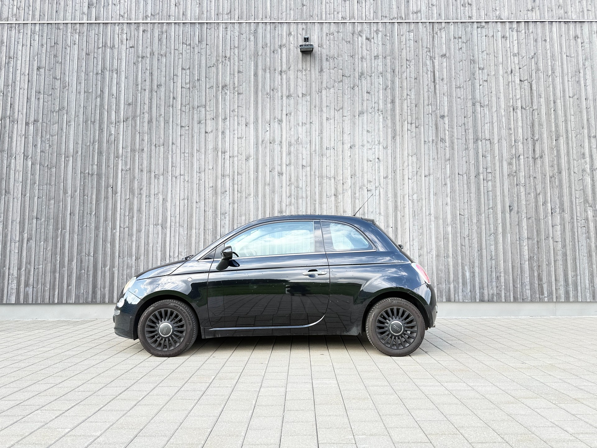 FIAT 500 1.2 Lounge-image-1