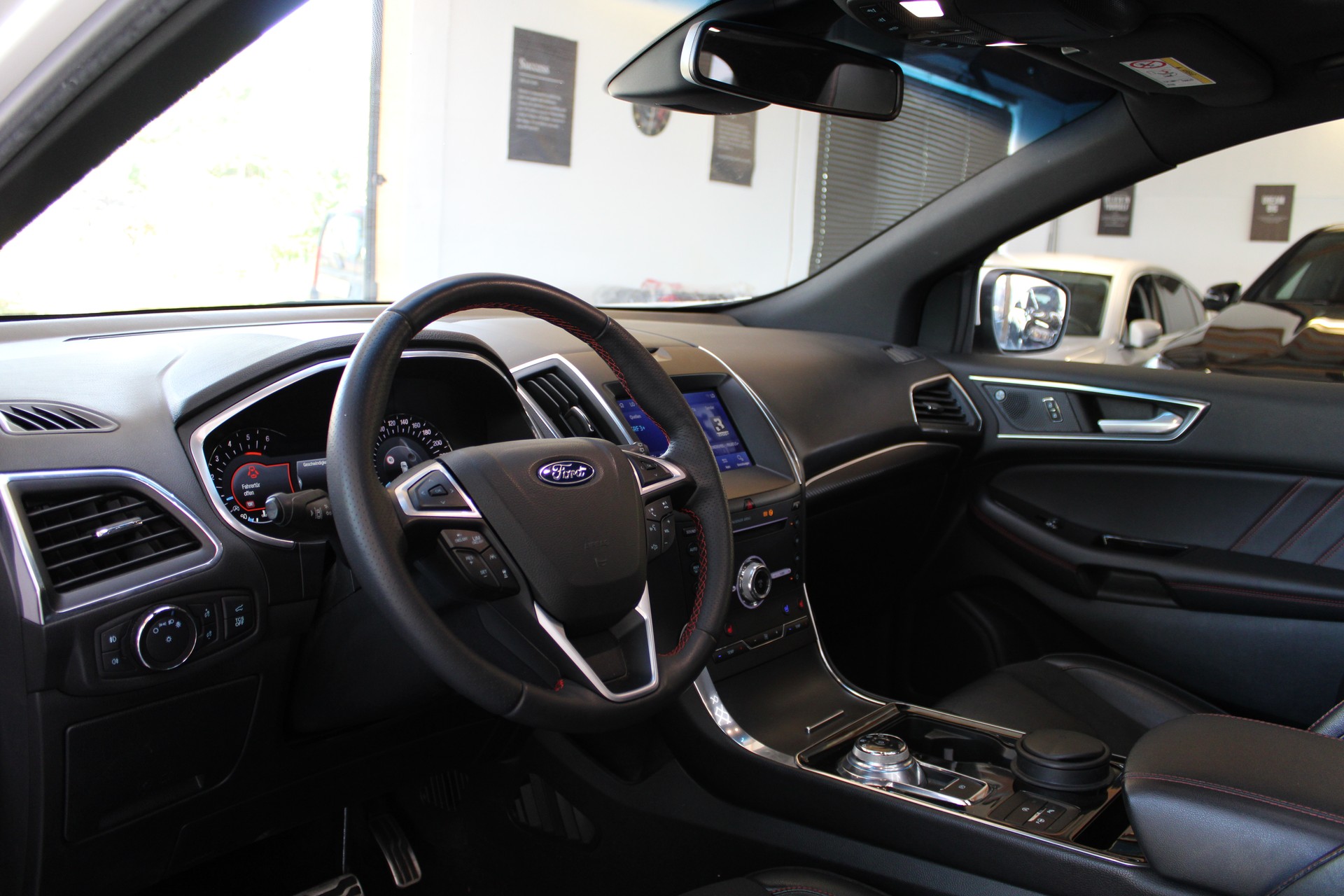 FORD Edge 2.0 EcoBlue ST-Line 4WD Automatic-image-8