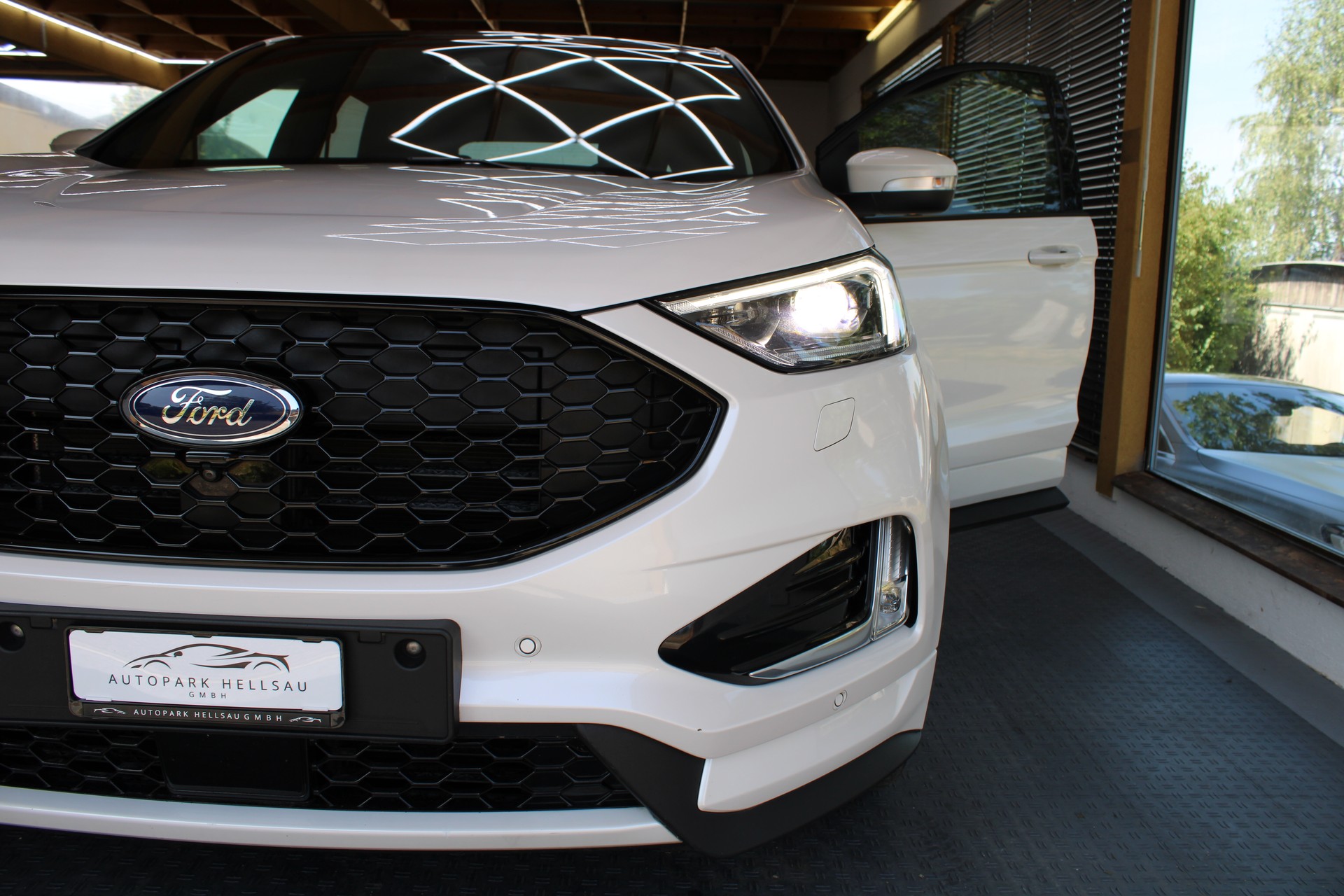 FORD Edge 2.0 EcoBlue ST-Line 4WD Automatic-image-13