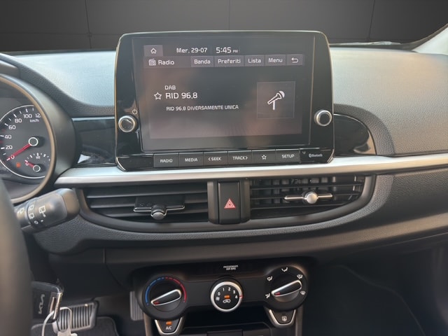 KIA Picanto 1.0 CVVT First Edition AMT-image-12