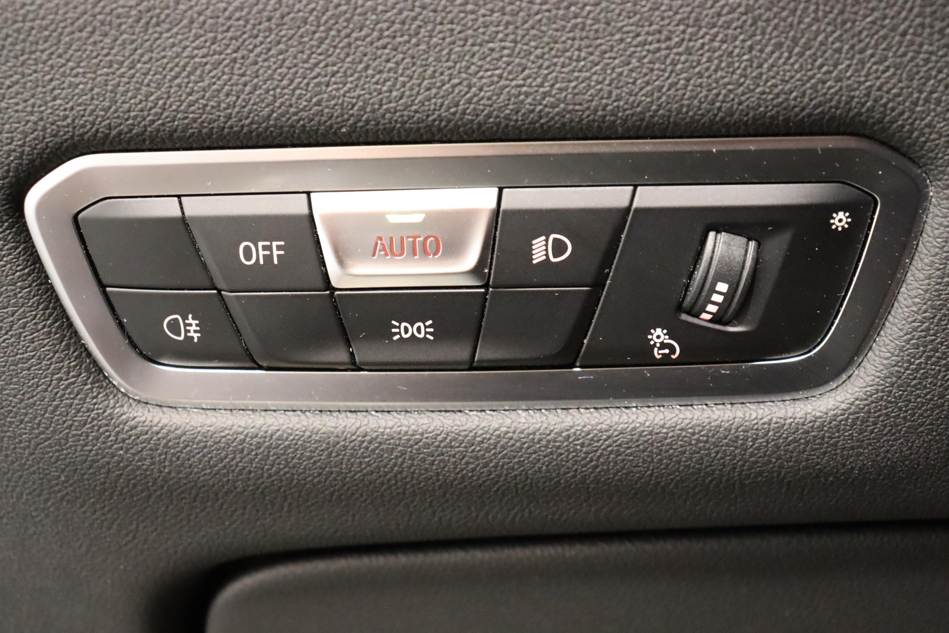 BMW X5 45e xDrive SAG-image-13