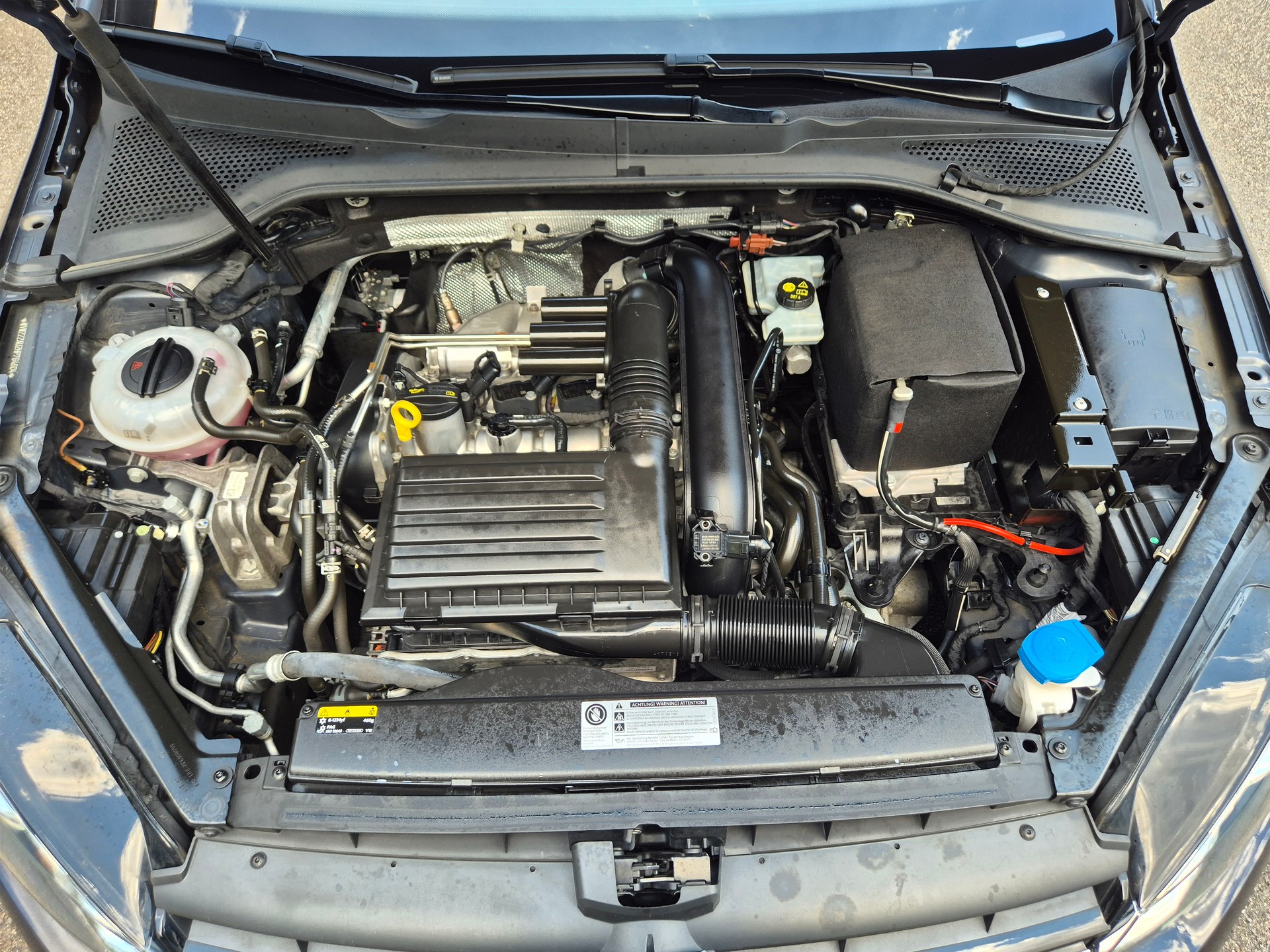 VW Golf Variant 1.4 TSI Comfortline-image-28