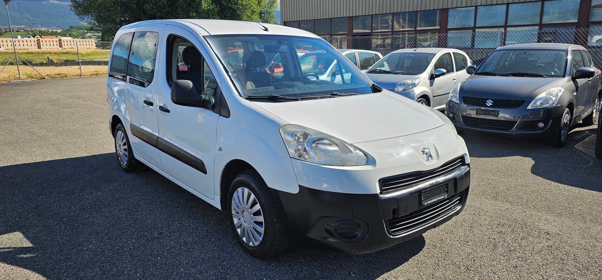 PEUGEOT Partner 1.6 Access-image-1