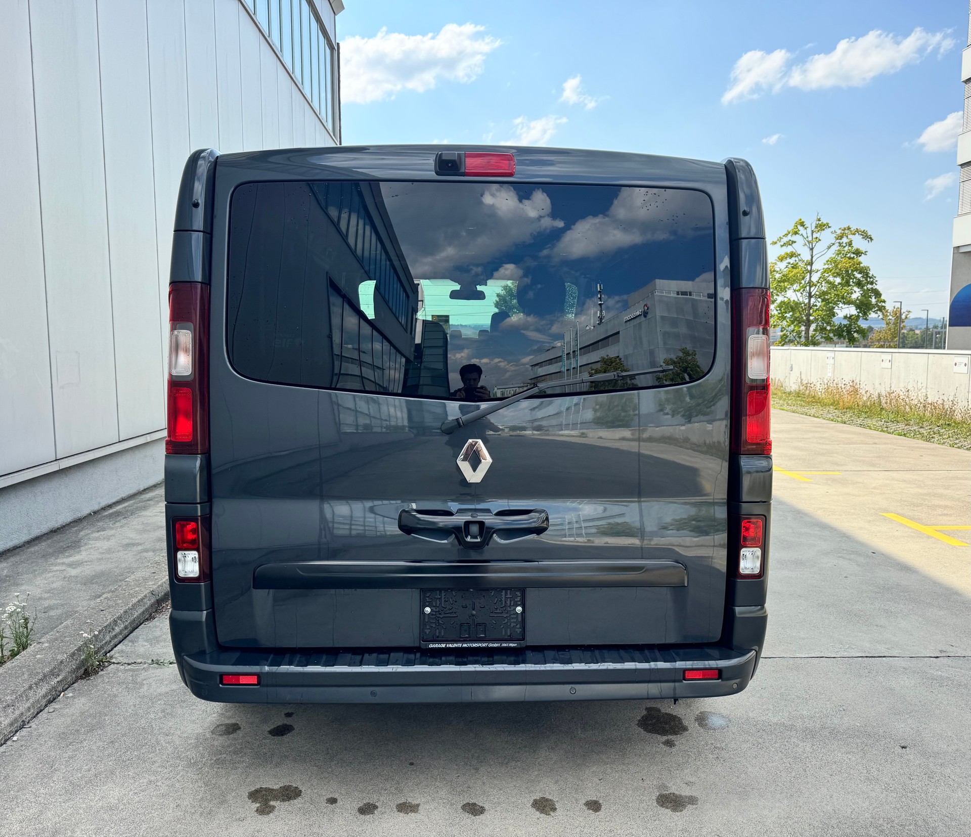 RENAULT 2.0 dCi Blue 170 Signature-image-4