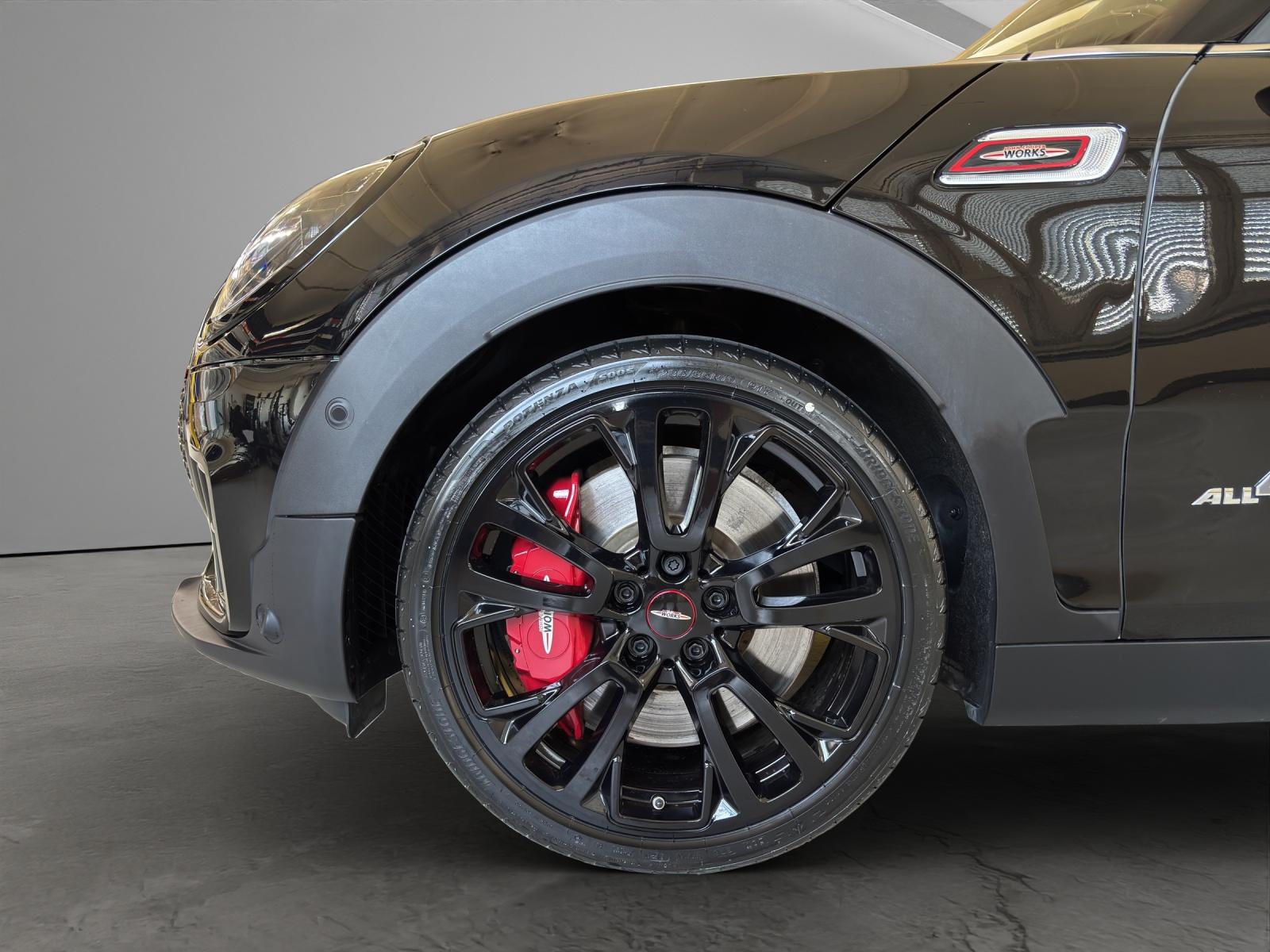 MINI Clubman F54 2.0i John Cooper Works ALL4-image-4