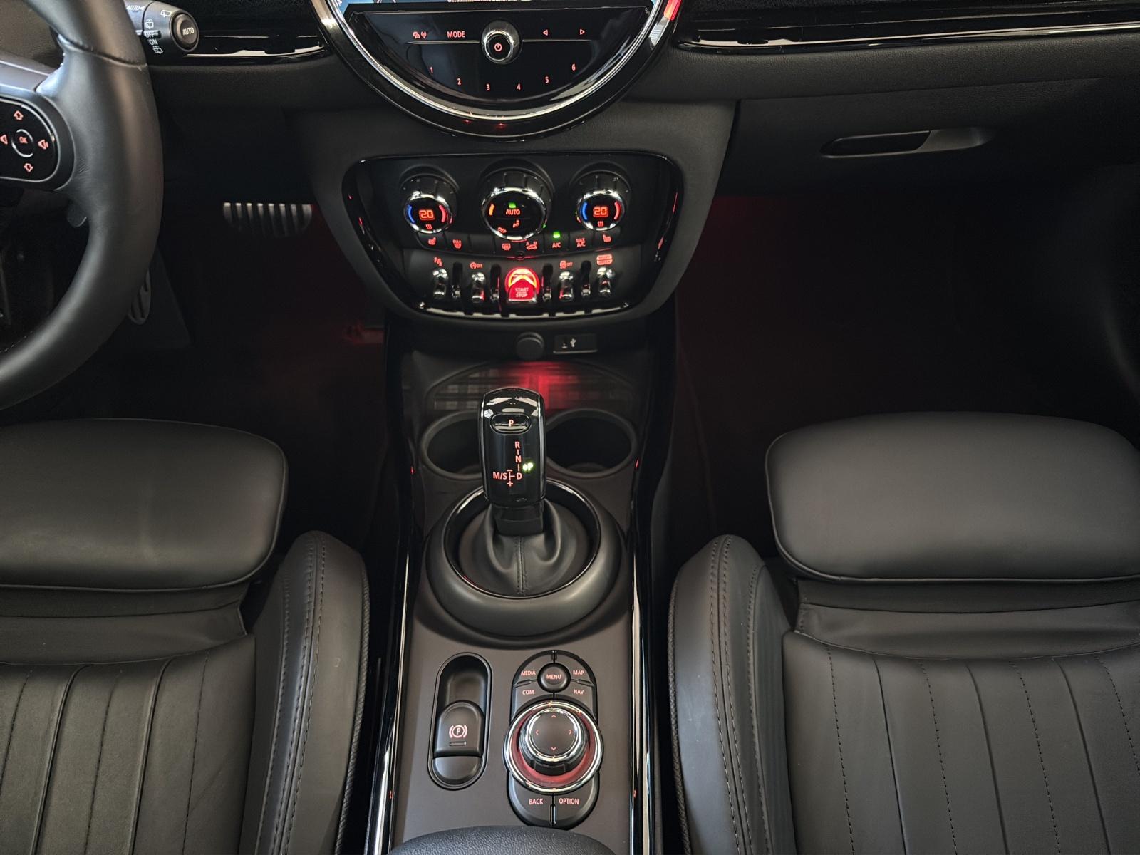 MINI Clubman F54 2.0i John Cooper Works ALL4-image-11