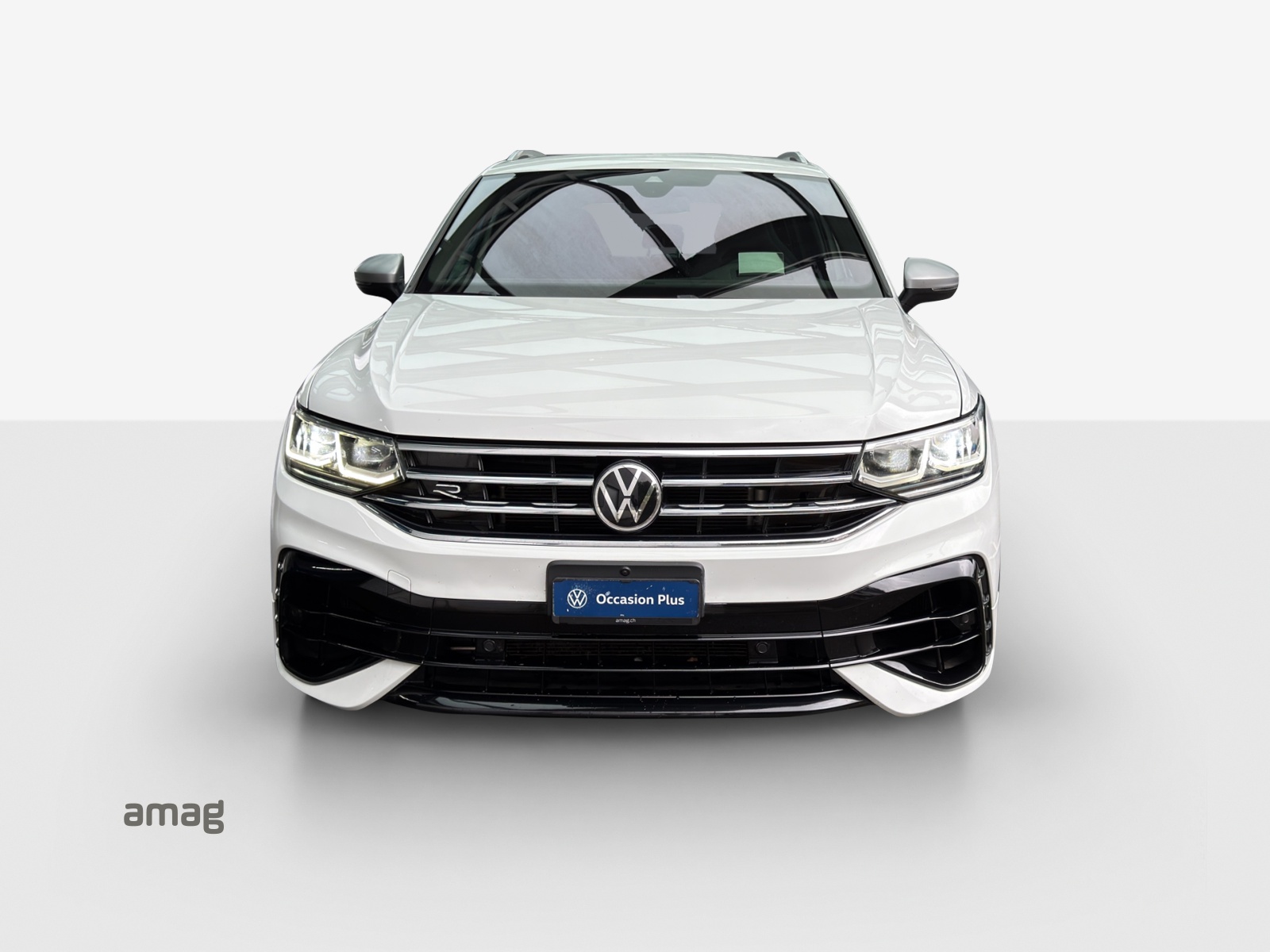 VW Tiguan 2.0TSI R 4Motion DSG-image-6