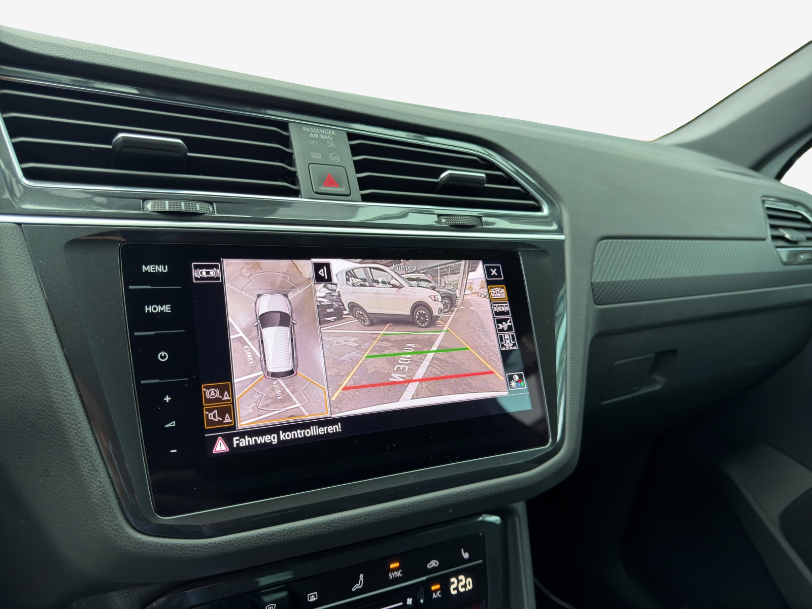 VW Tiguan 2.0TSI R 4Motion DSG-image-15
