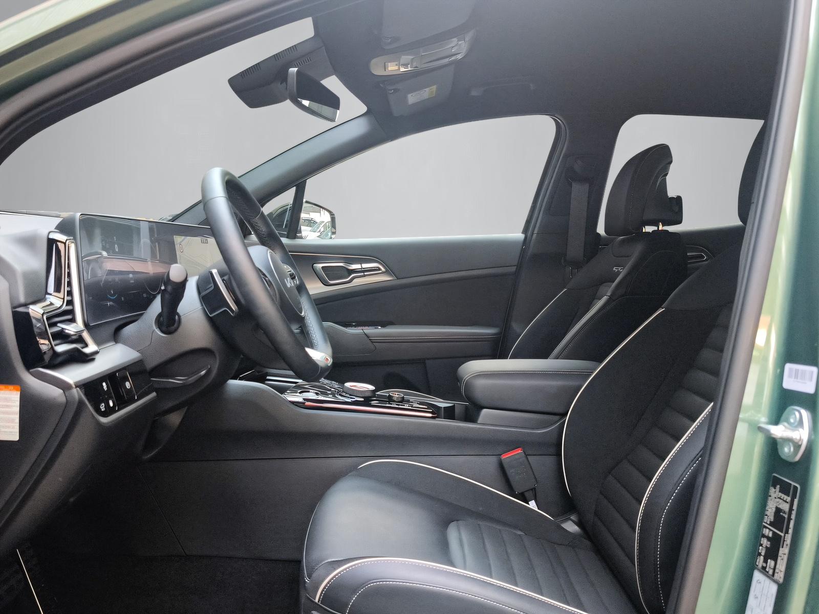 KIA Sportage 1.6 T-GDi PHEV GT-Line-image-4