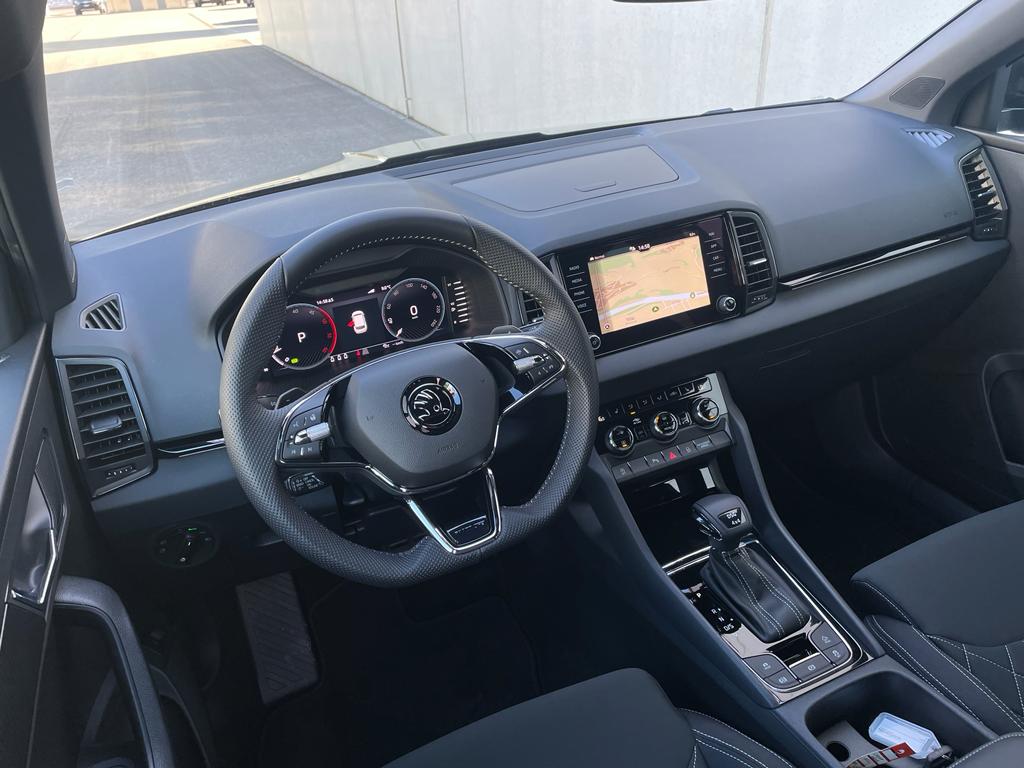 SKODA Karoq 2.0 TDI SportLine 4x4 DSG-image-6