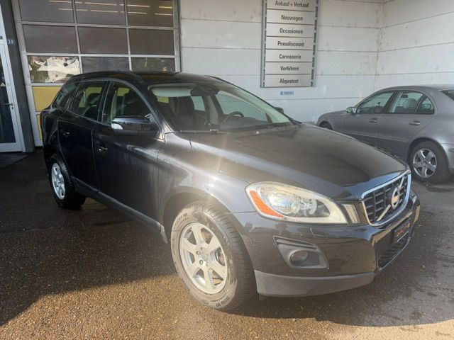 VOLVO XC60 D5 AWD-image-1