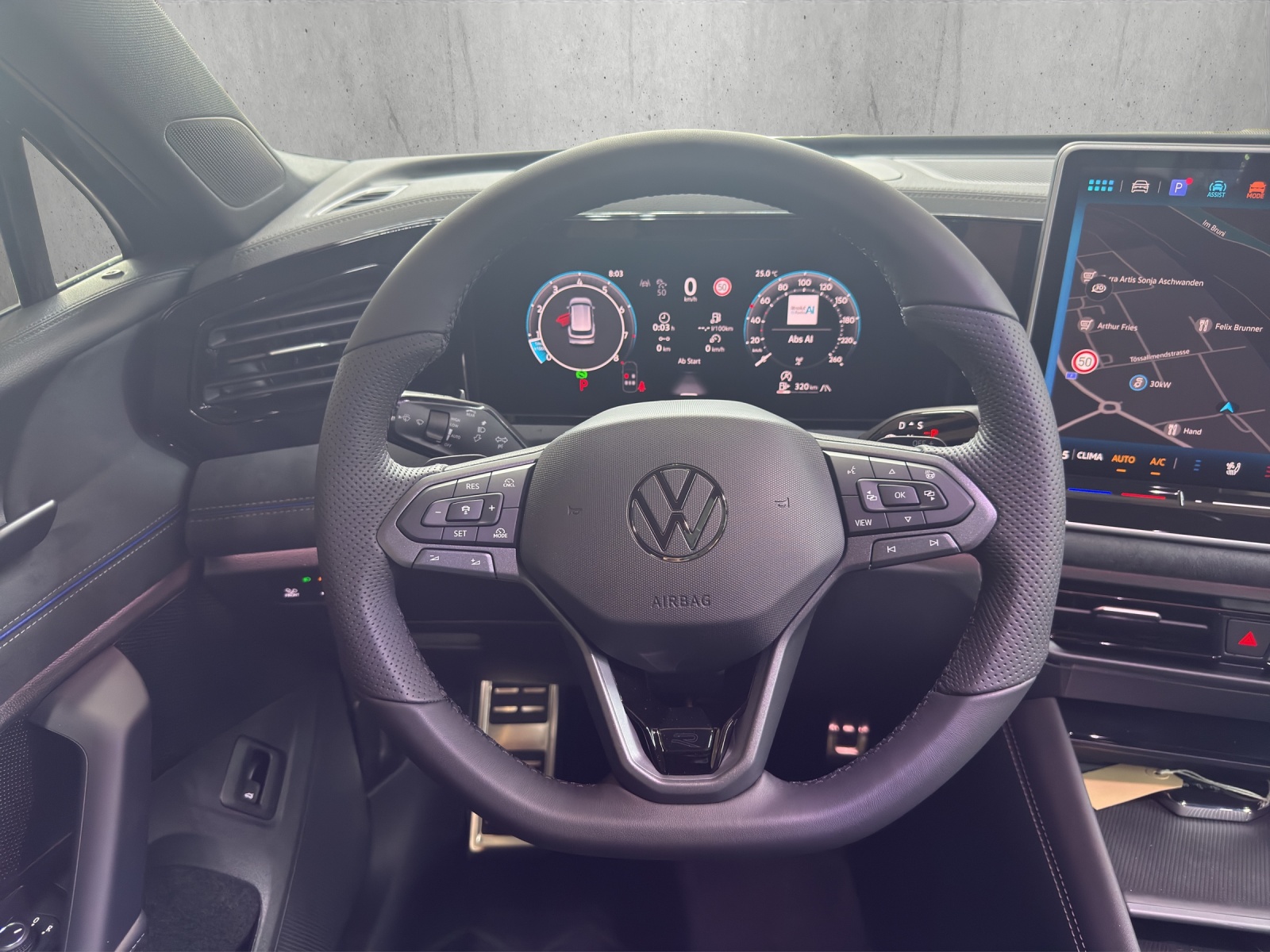 VW Tiguan 2.0 TSI DSG R-Line United 4Motion-image-10