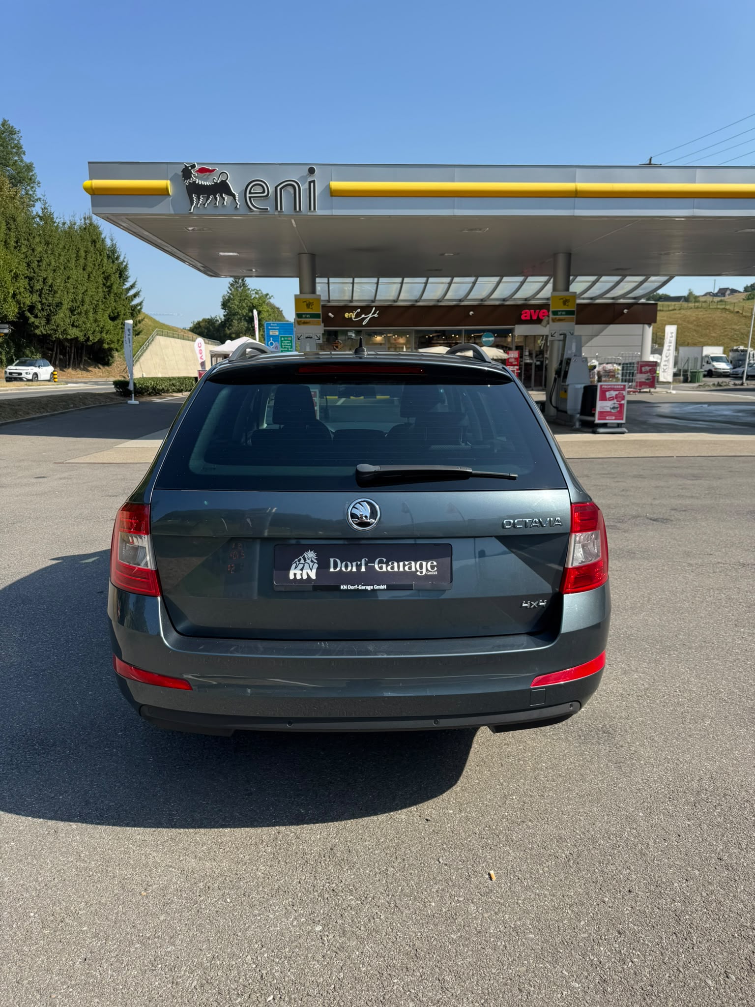 SKODA Octavia Combi 2.0 TDI Ambition 4x4 DSG-image-5
