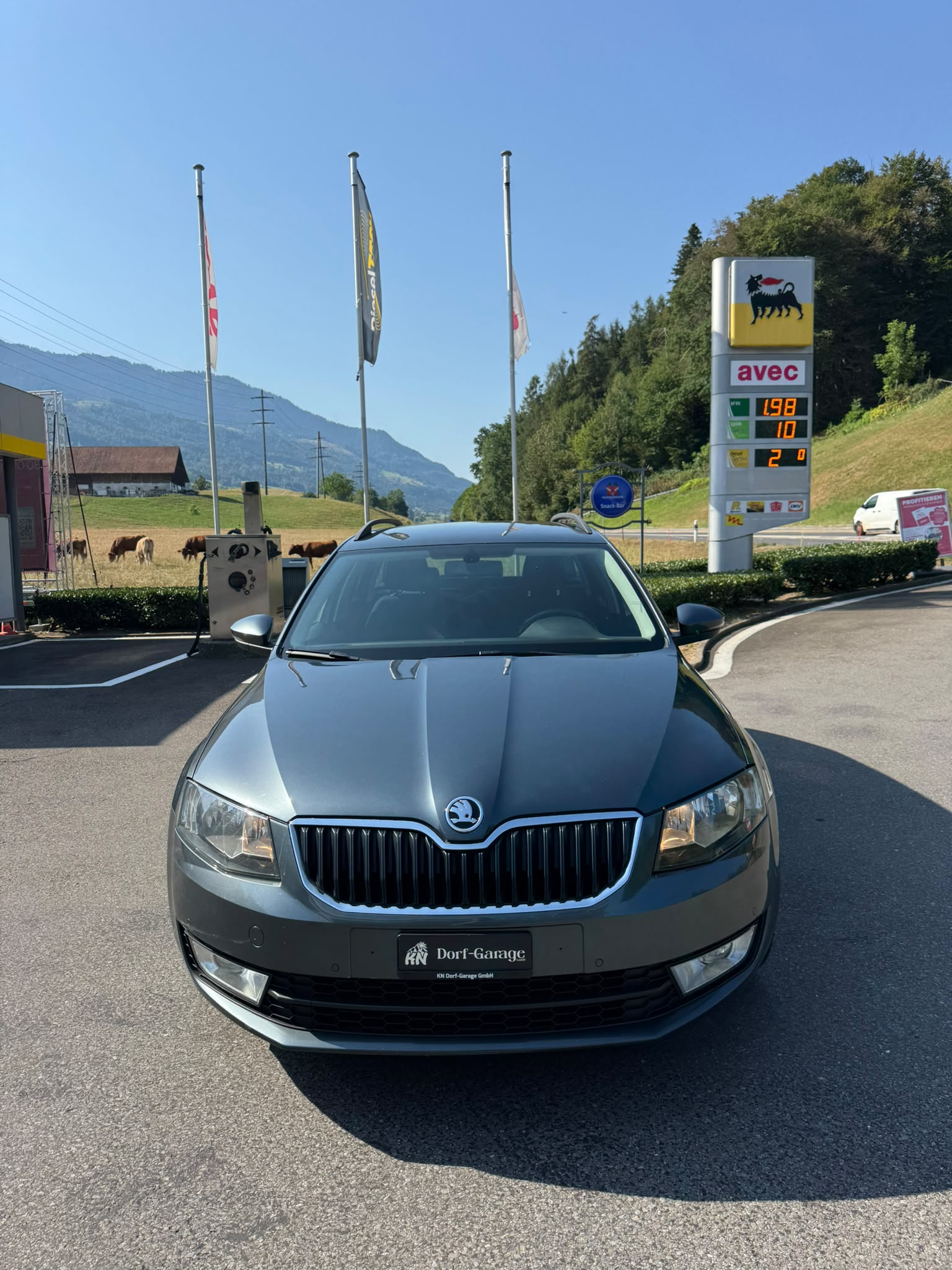 SKODA Octavia Combi 2.0 TDI Ambition 4x4 DSG-image-1