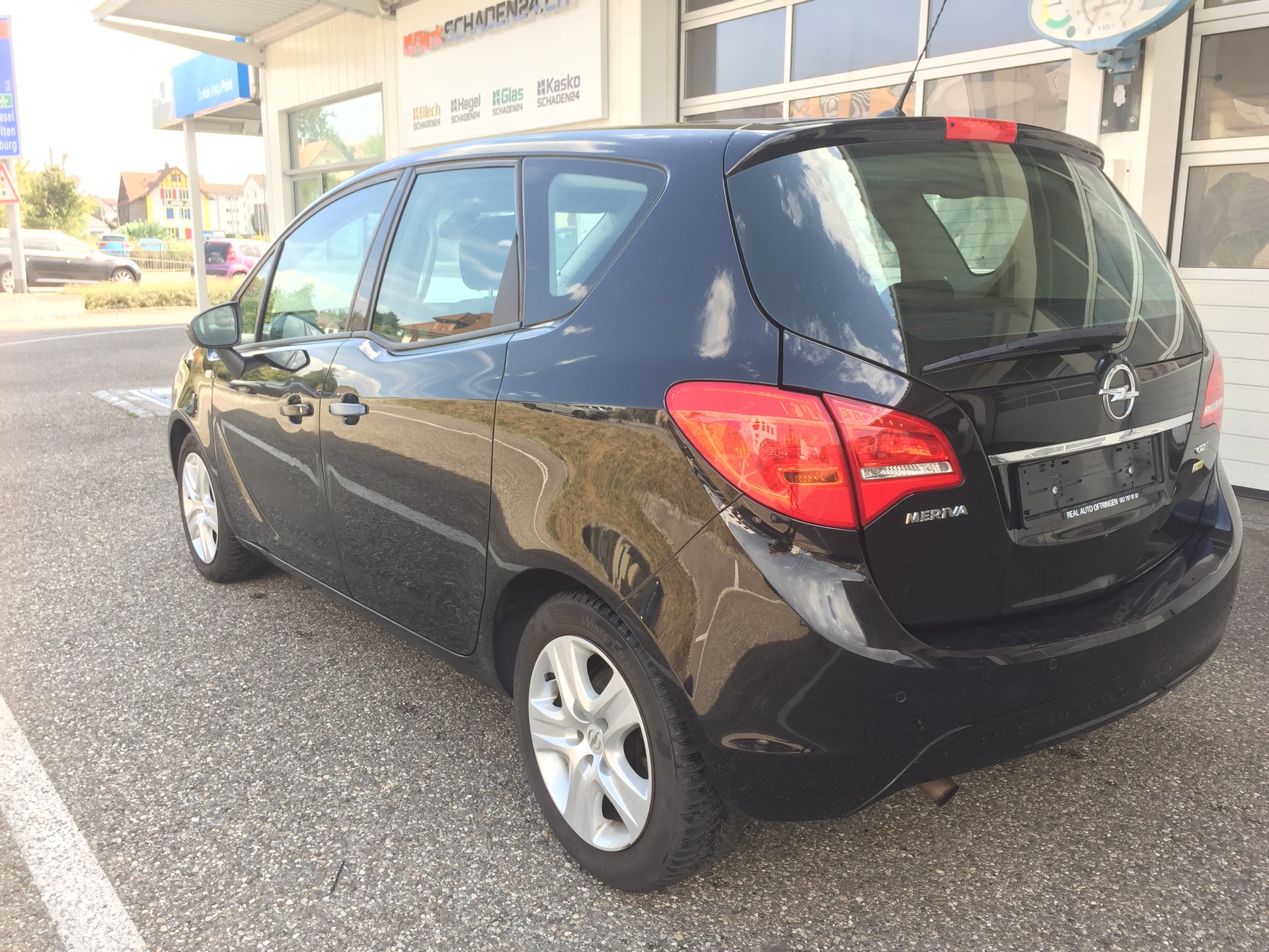 OPEL Meriva 1.7 CDTi Enjoy Automatic-image-5