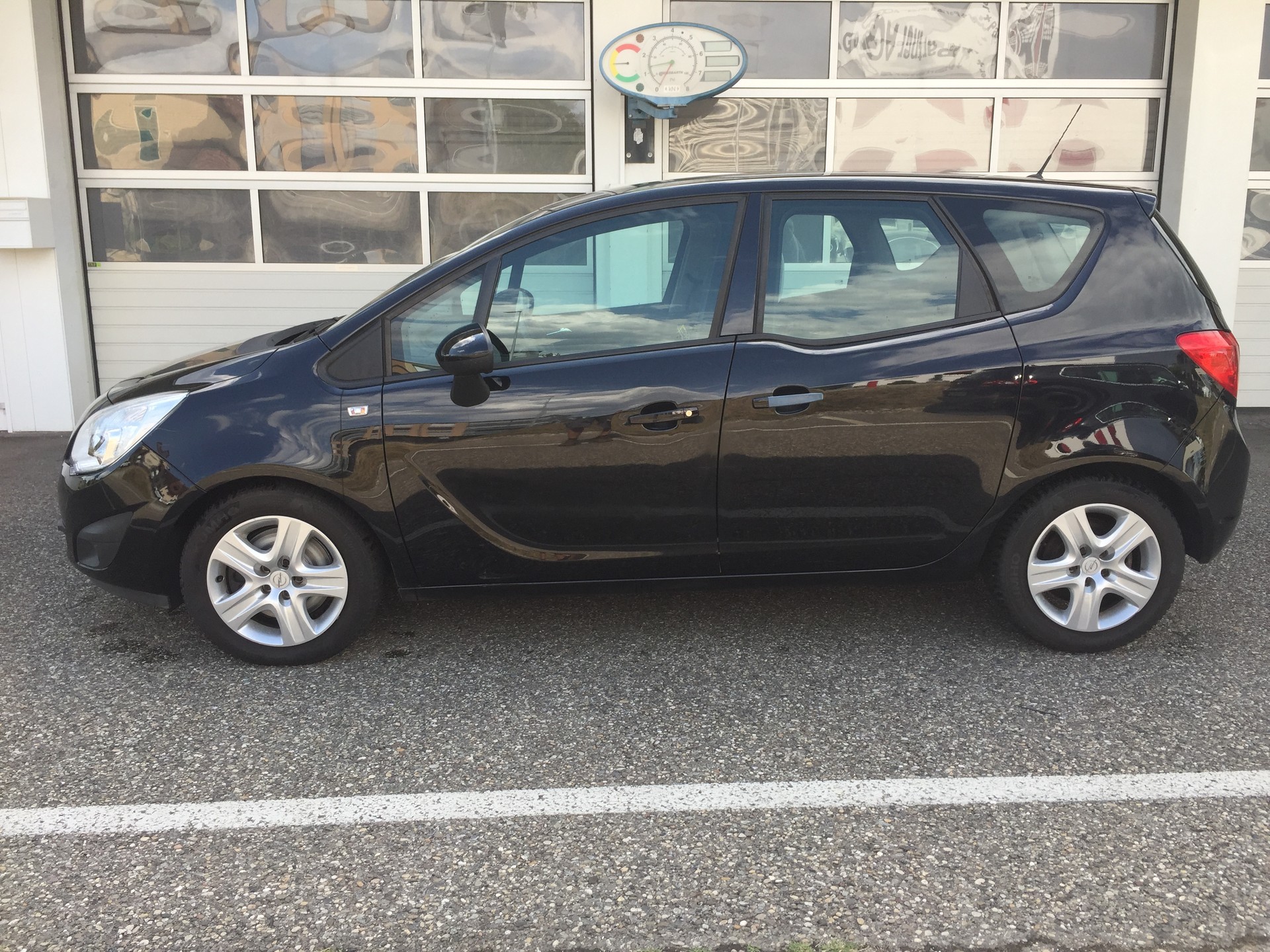 OPEL Meriva 1.7 CDTi Enjoy Automatic-image-14