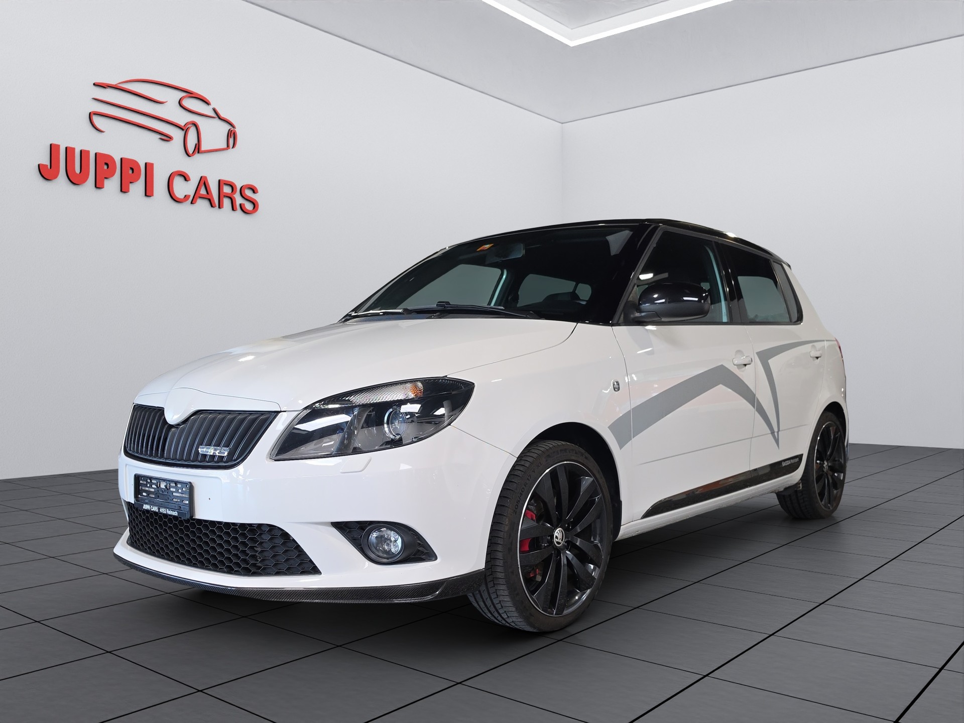 SKODA Fabia 1.4 TSI RS DSG-image-0