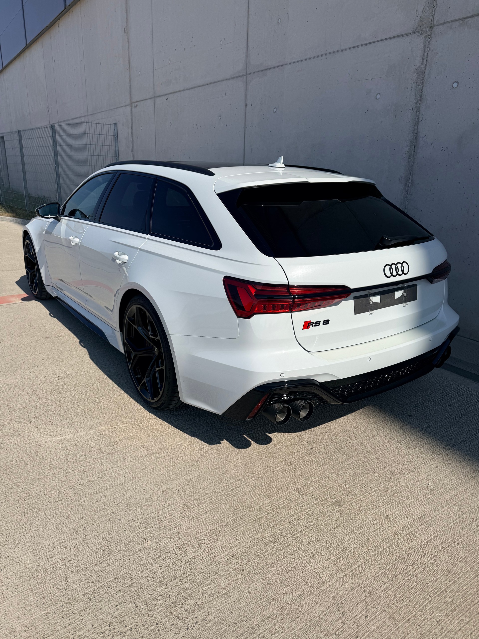 AUDI 4.0 V8 TFSI performance quattro T-Tronic ,Capristo Sportauspuff-image-2