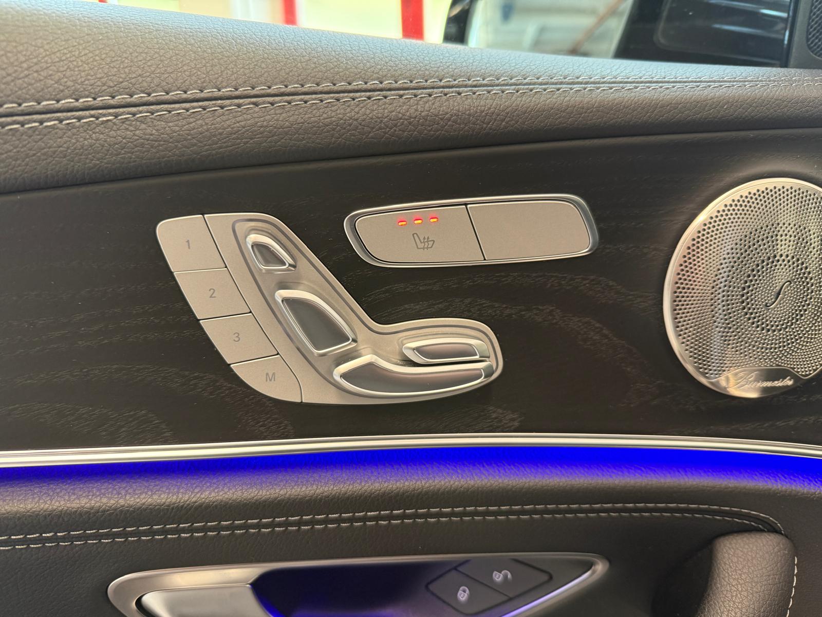MERCEDES-BENZ E 220 d T 4Matic AMG Line 9G-Tronic-image-11