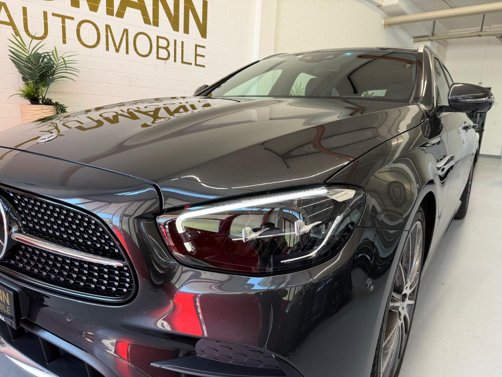 MERCEDES-BENZ E 220 d T 4Matic AMG Line 9G-Tronic-image-7