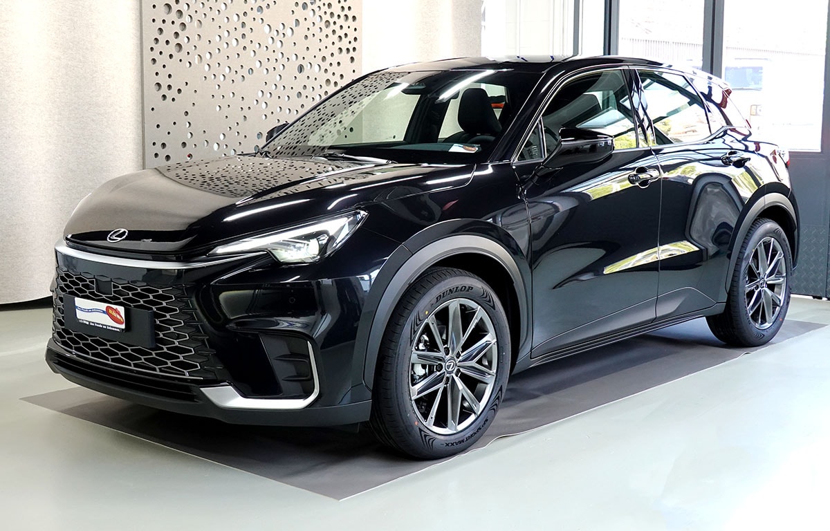 LEXUS LBX FWD Elegant CVT LEDER