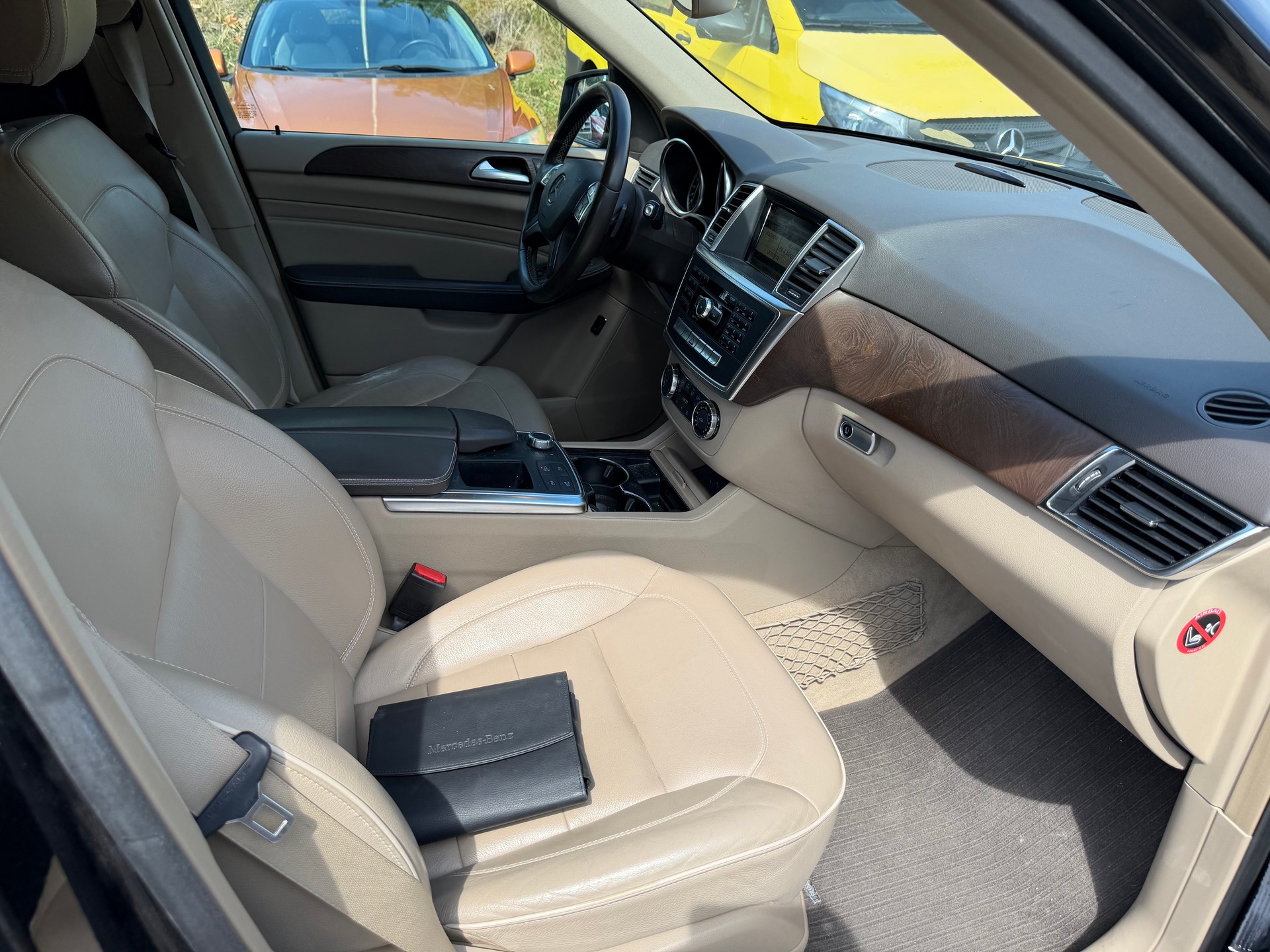 MERCEDES-BENZ ML 350 BlueTEC Edition 4Matic 7G-Tronic-image-6
