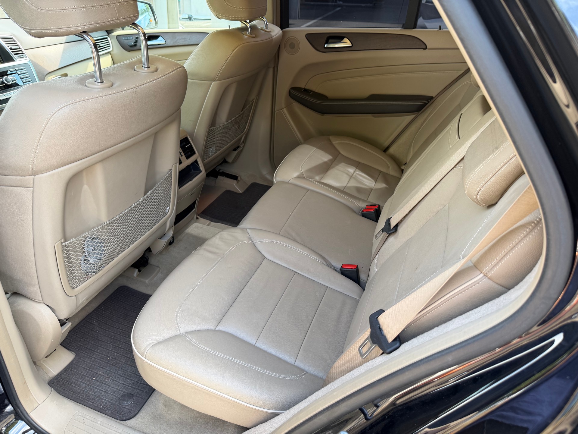 MERCEDES-BENZ ML 350 BlueTEC Edition 4Matic 7G-Tronic-image-9