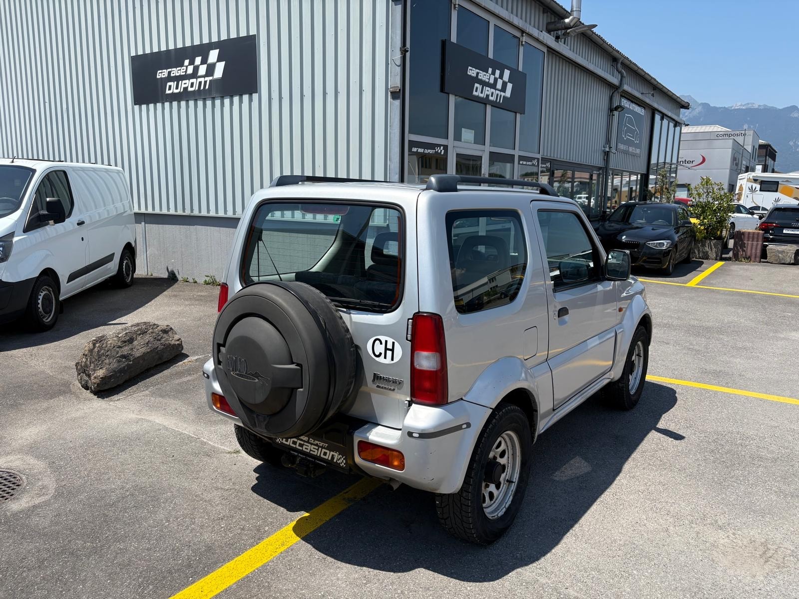 SUZUKI Jimny 1.3 16V JLX-image-2