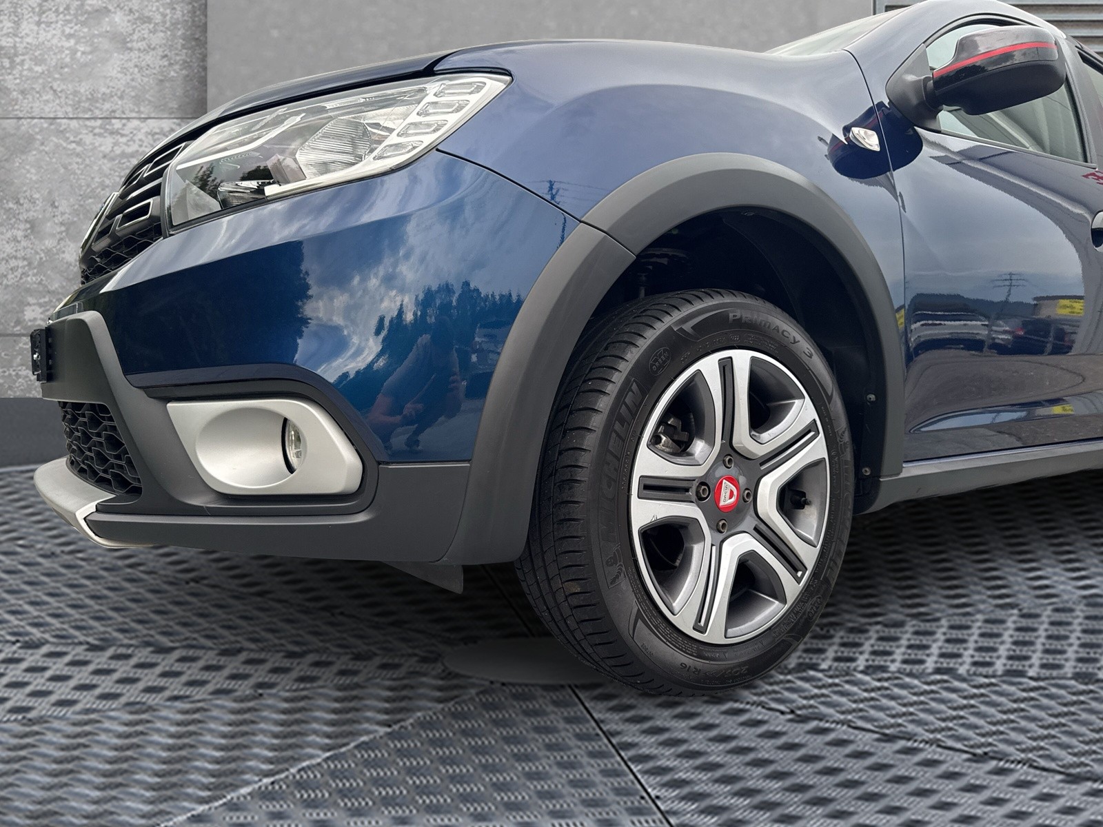 DACIA Sandero Tce 90 Stepway Automatic-image-7