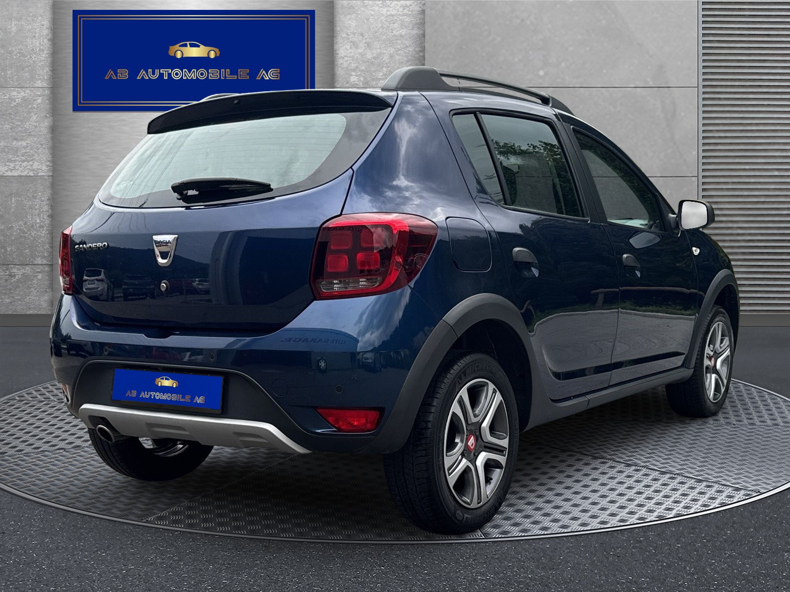 DACIA Sandero Tce 90 Stepway Automatic-image-6