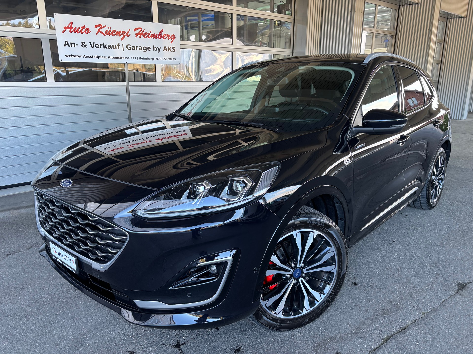 FORD Kuga 2.5 FHEV Vignale 4WD mit AHK-image-0