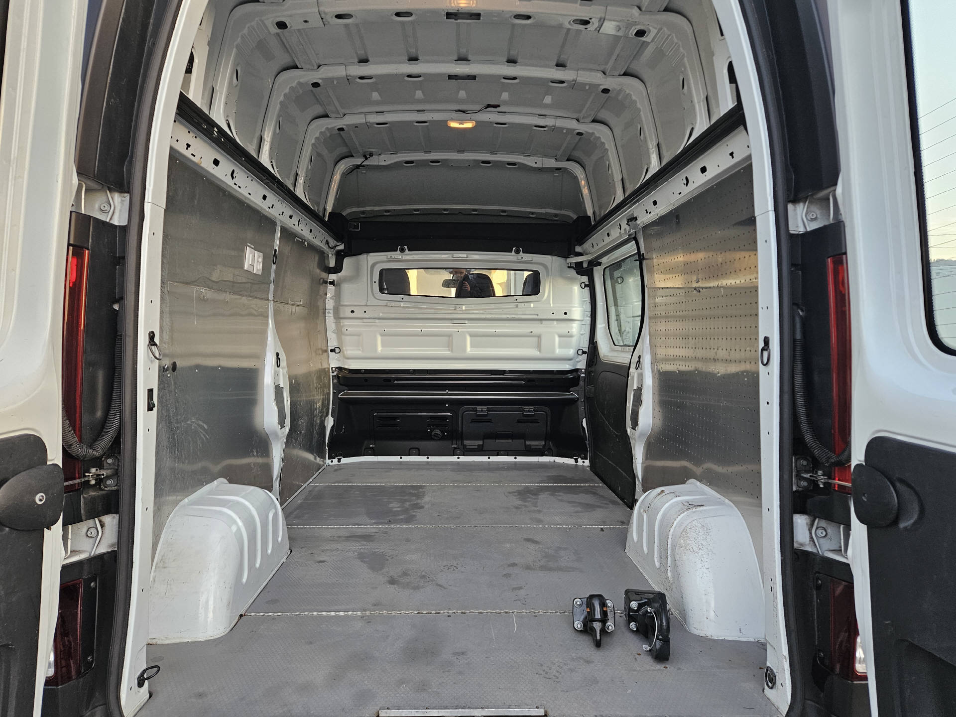 RENAULT Trafic Kaw. 2.9 t L2 H2 1.6 dCi 125 TwinTurbo Busines * Frisch ab MFK * Frisch ab Service *Garantie*-image-5