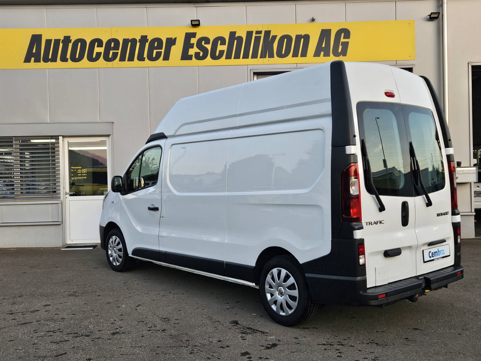RENAULT Trafic Kaw. 2.9 t L2 H2 1.6 dCi 125 TwinTurbo Busines * Frisch ab MFK * Frisch ab Service *Garantie*-image-3