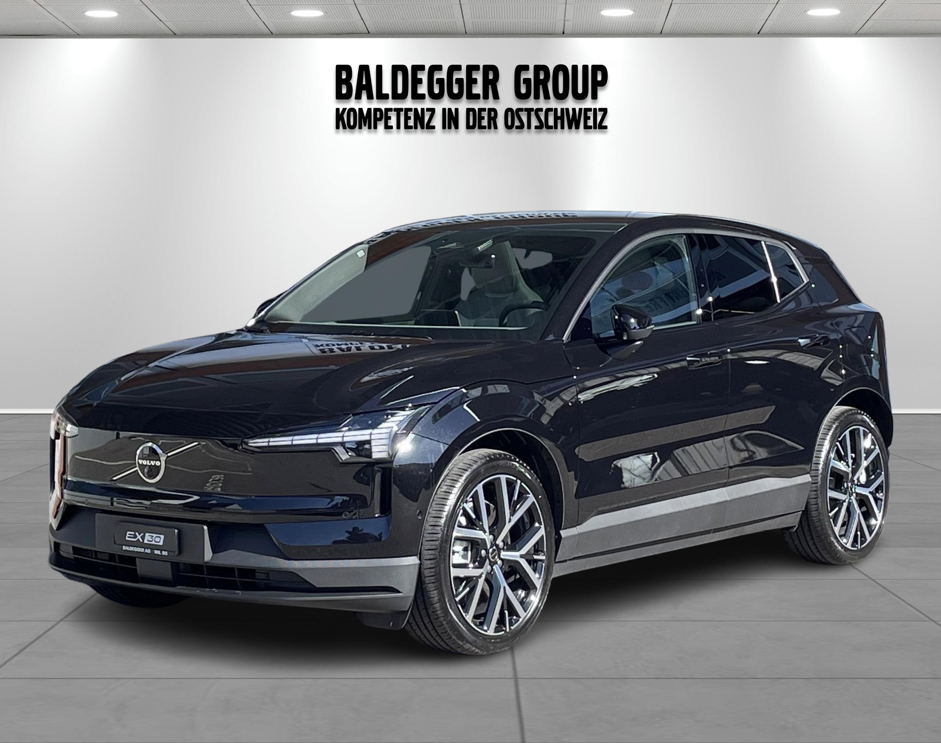VOLVO EX 30 E60 Twin Ultra Performanc-image-0