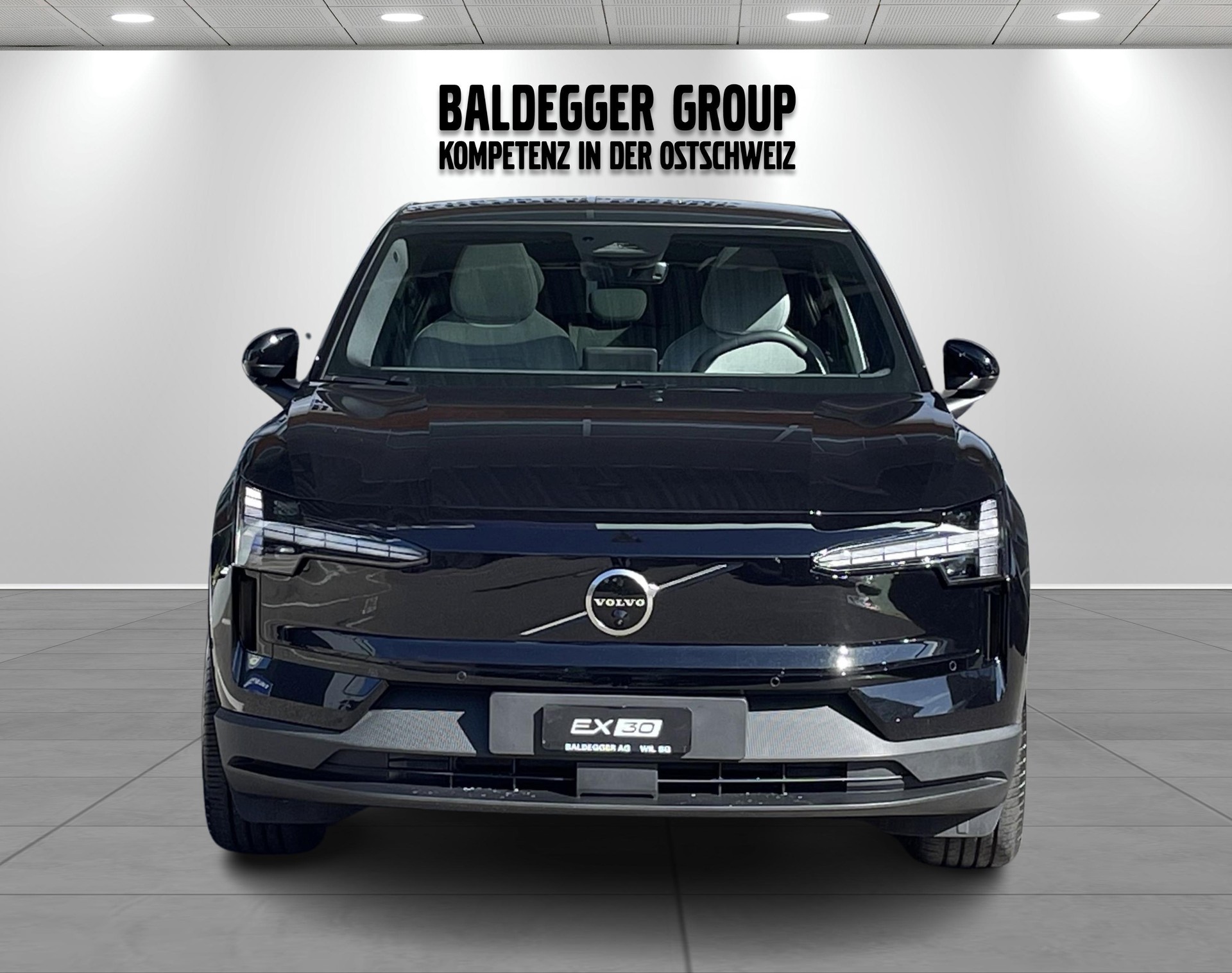 VOLVO EX 30 E60 Twin Ultra Performanc-image-7