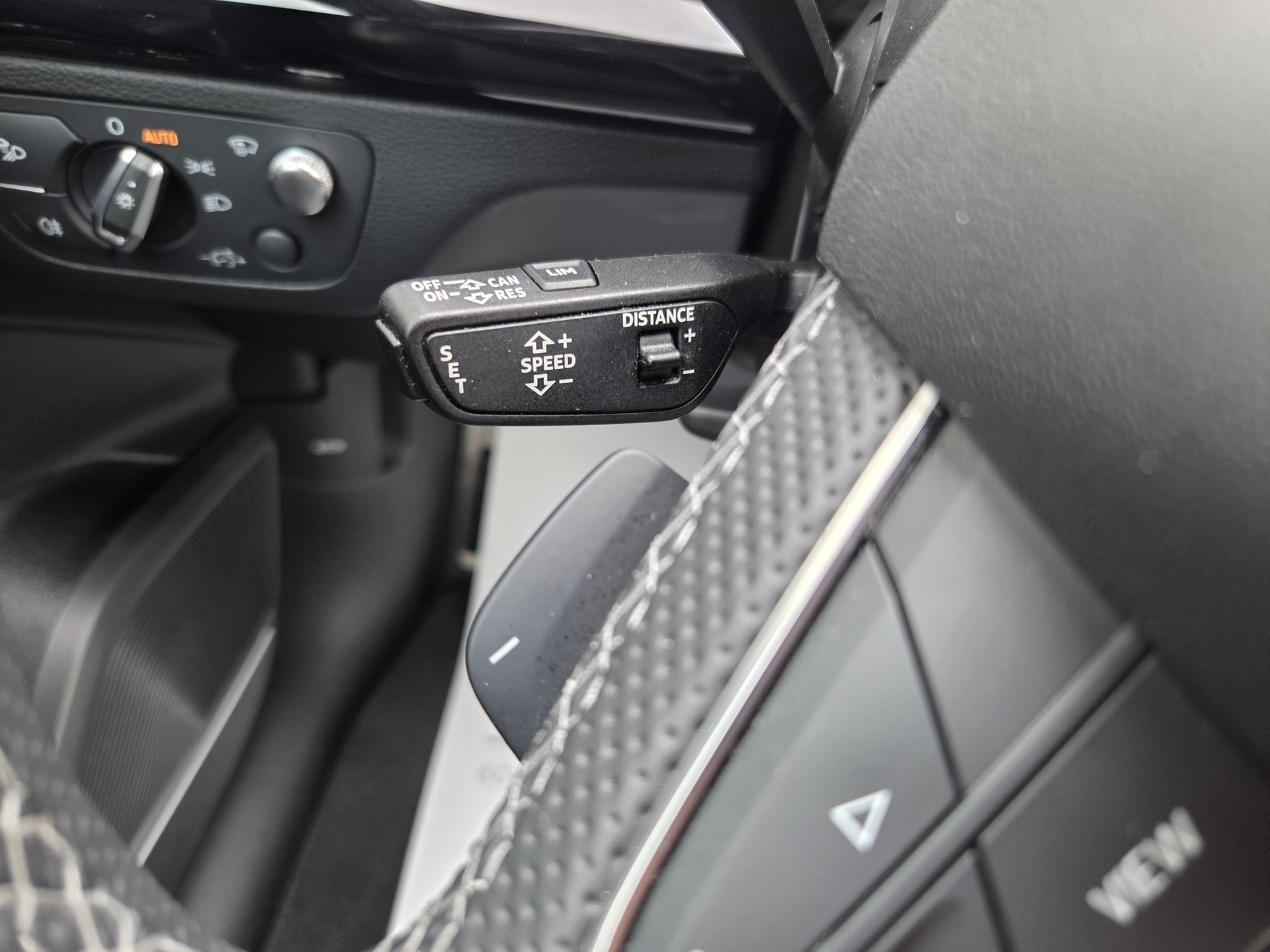 AUDI Q5 40 TDI S-line quattro S-tronic-image-27