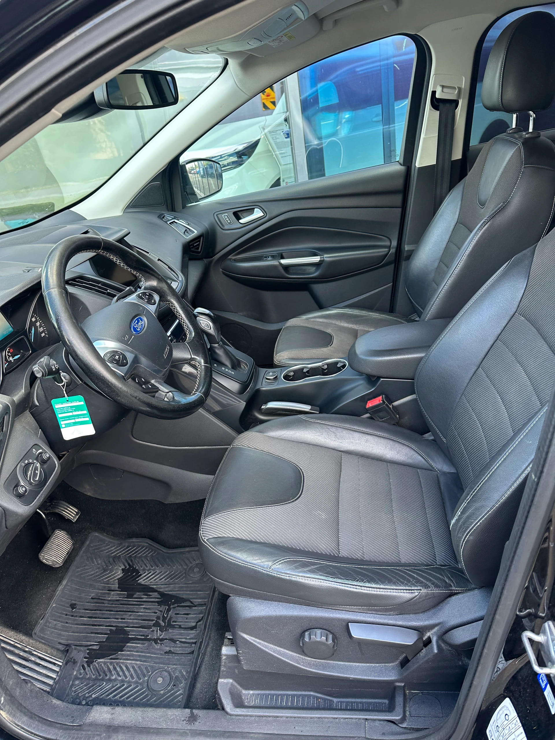 FORD Kuga 2.0 TDCi 180 Titanium S-image-10
