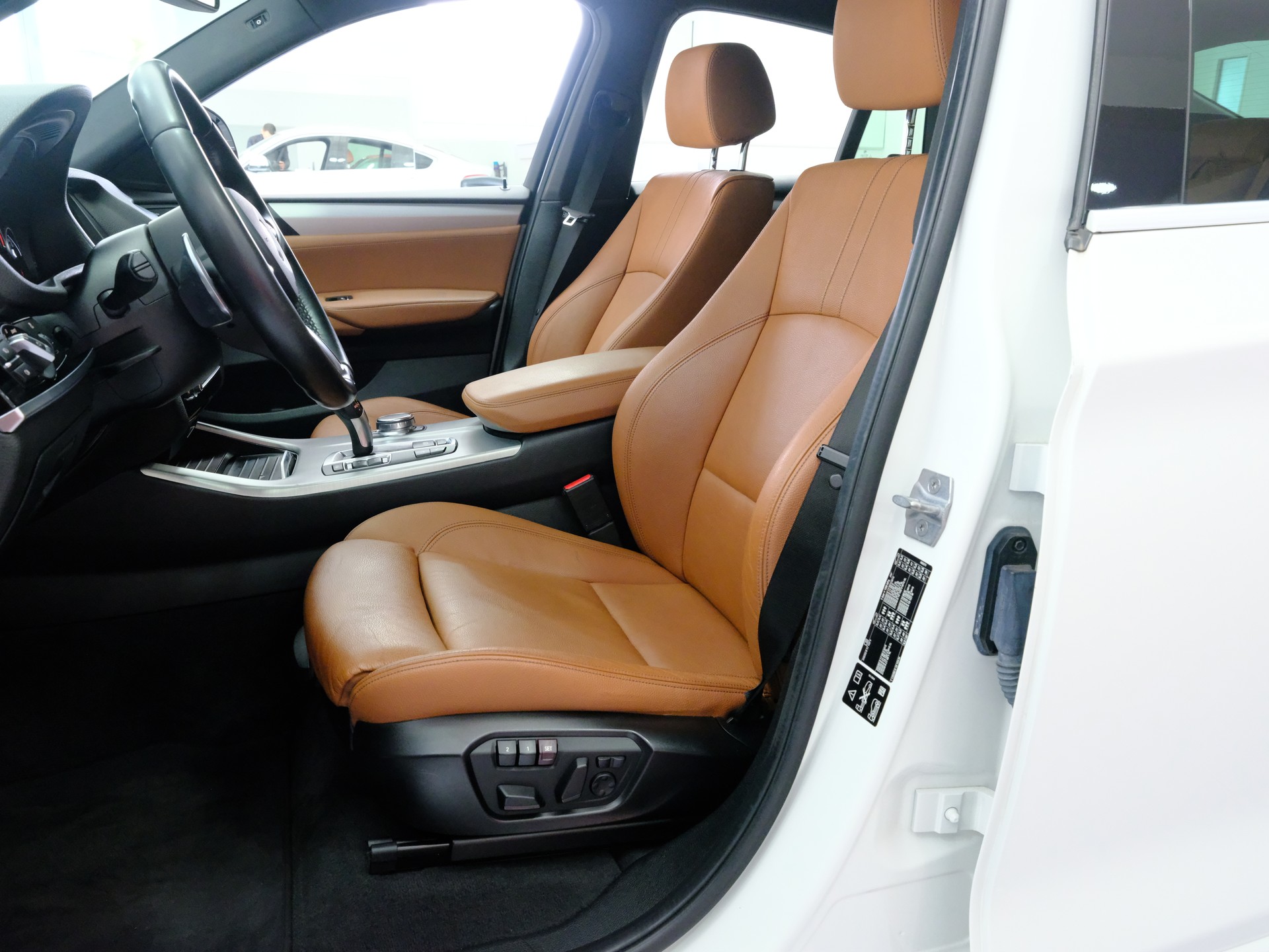 BMW X4 xDrive 20d M Sport-image-10