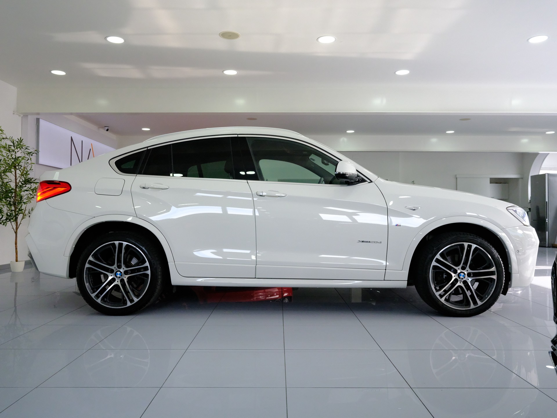 BMW X4 xDrive 20d M Sport-image-7
