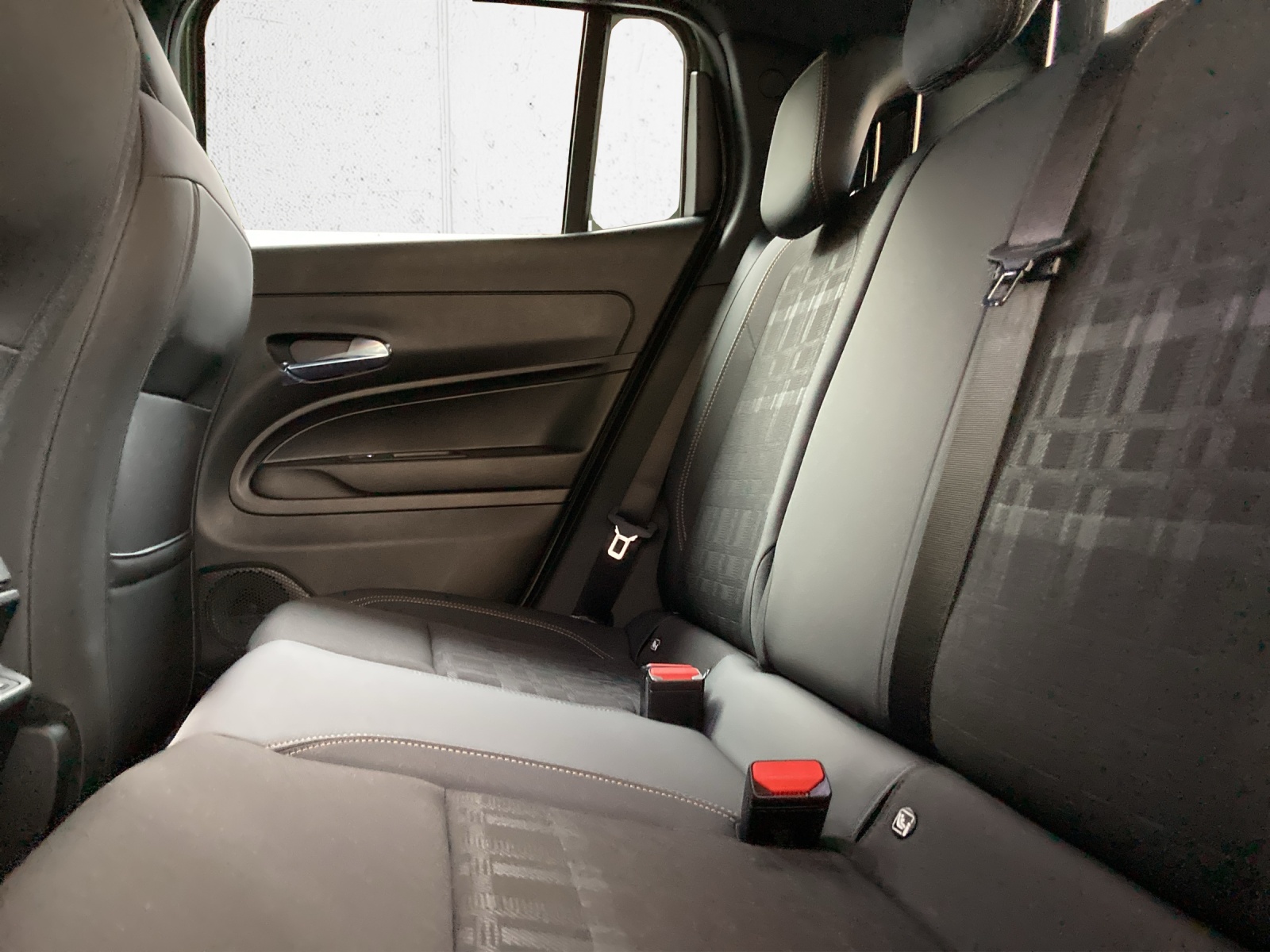 SEAT Arona 1.5 Eco TSI Music Edition DSG-image-11