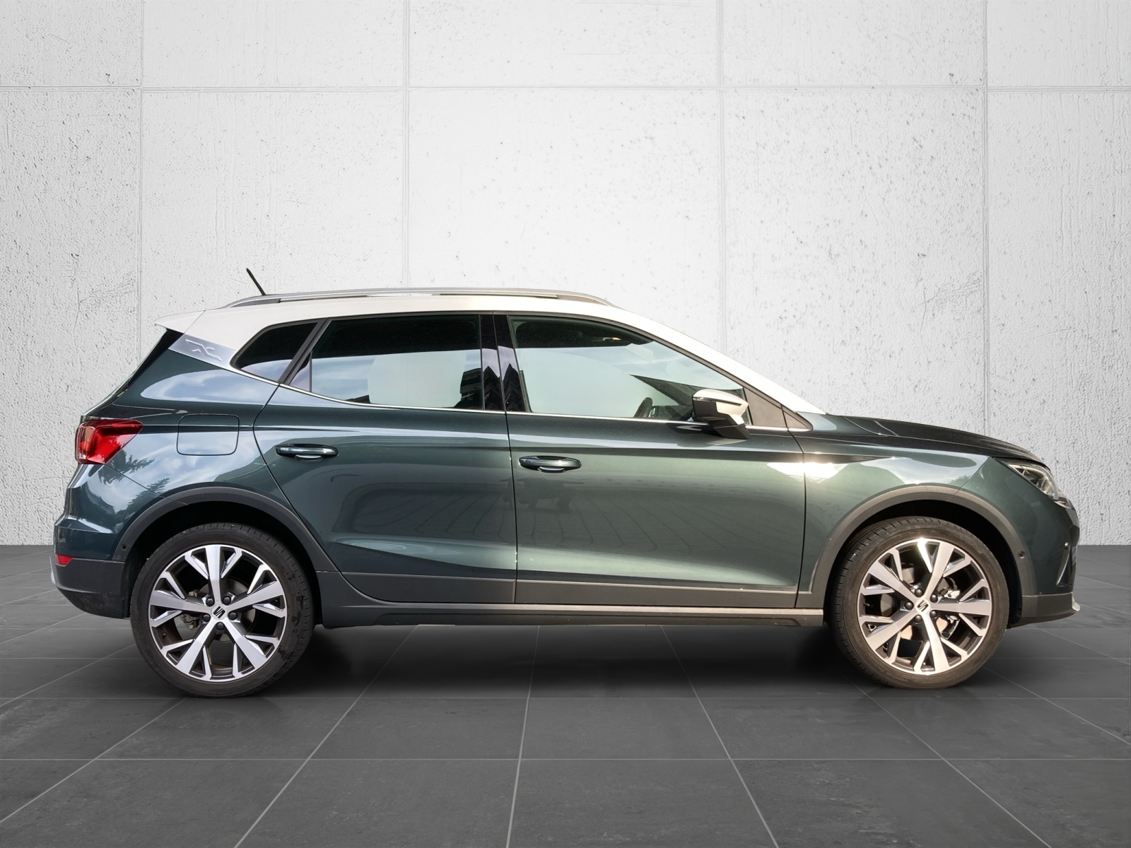 SEAT Arona 1.5 Eco TSI Music Edition DSG-image-6