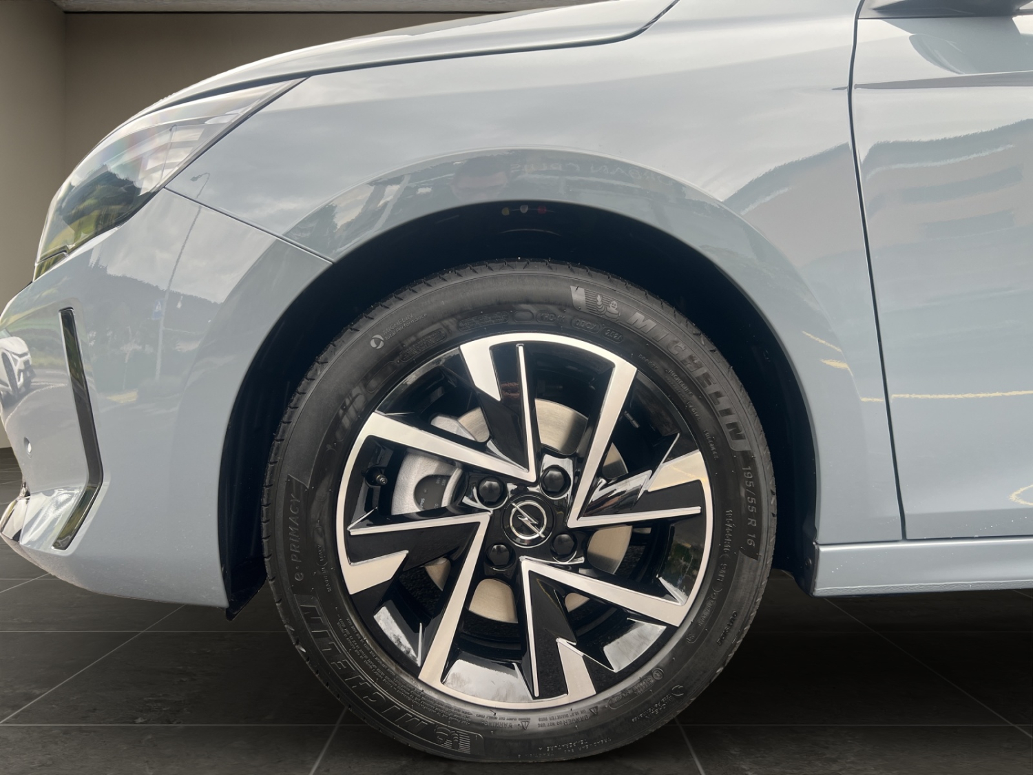 OPEL Corsa 1.2 T Hybrid Viva-image-17