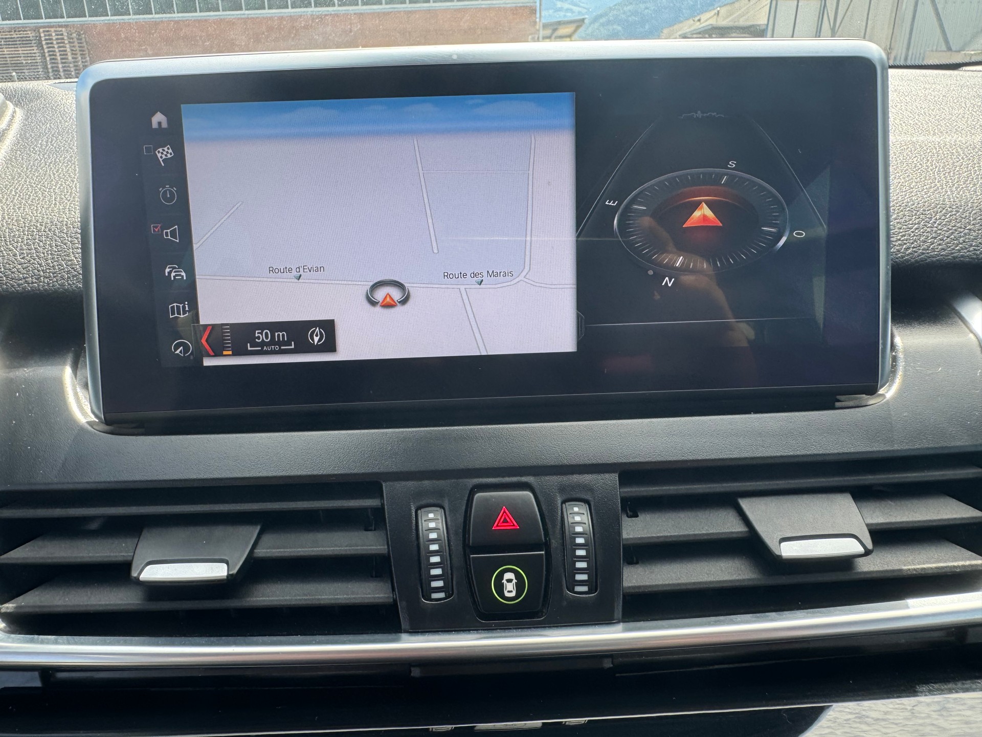 BMW 218d xDrive Active Tourer Steptronic-image-20