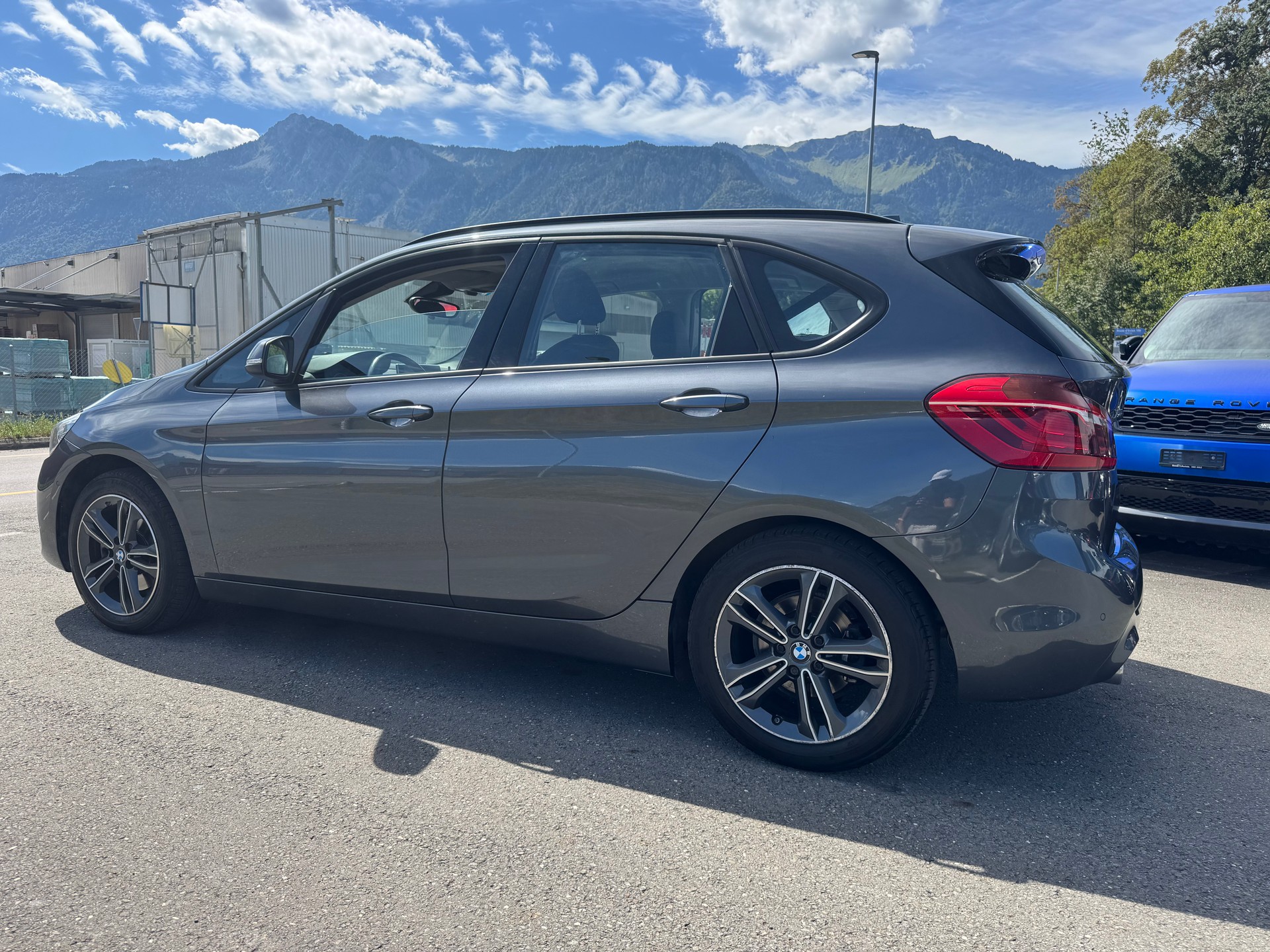 BMW 218d xDrive Active Tourer Steptronic-image-7