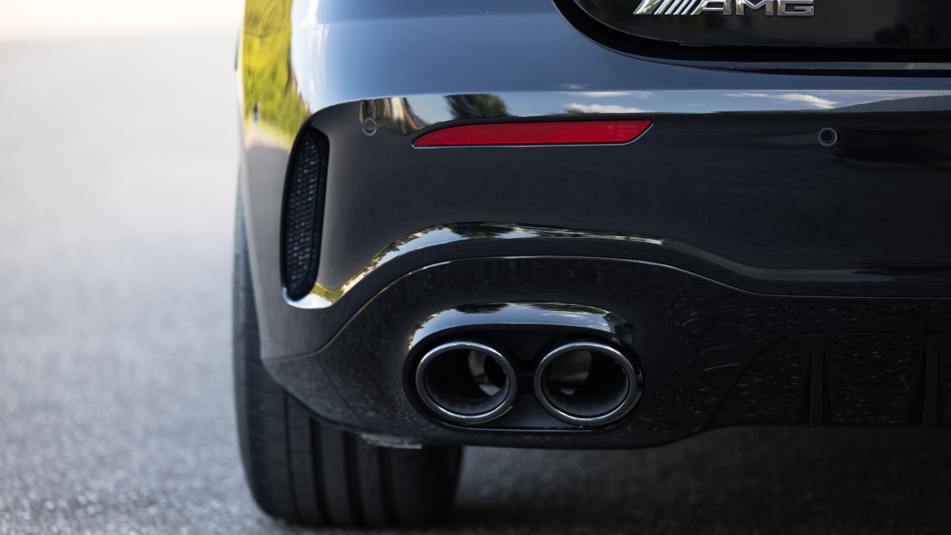 MERCEDES-BENZ A 45 AMG-image-19